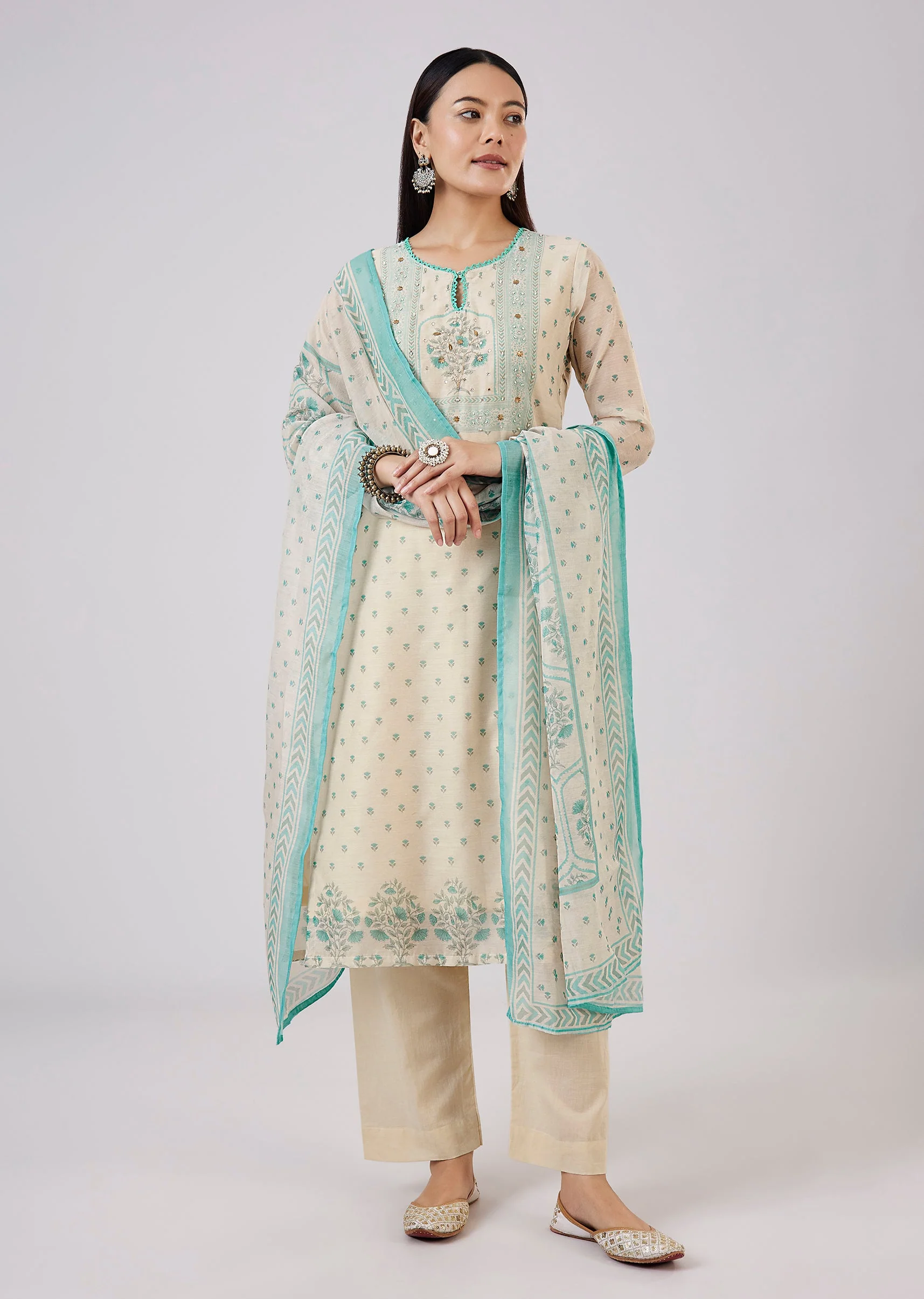 Blue Chanderi Kurta Set With Zari And Sequins
