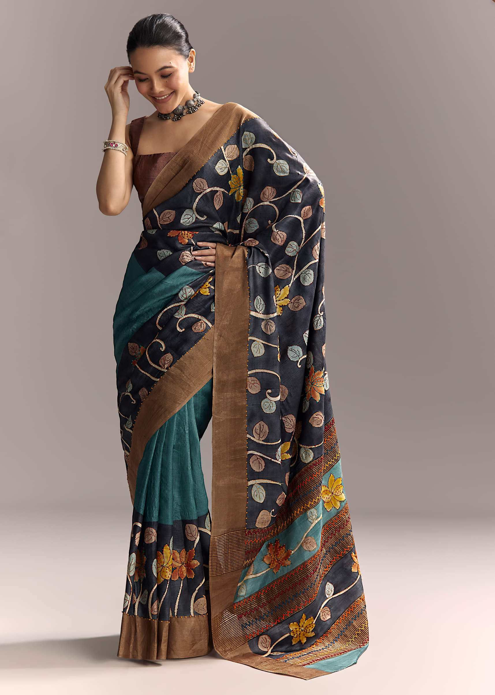 Blue Cotton Hand Painted Saree With Floral Motifs And Brown Border - Image 3