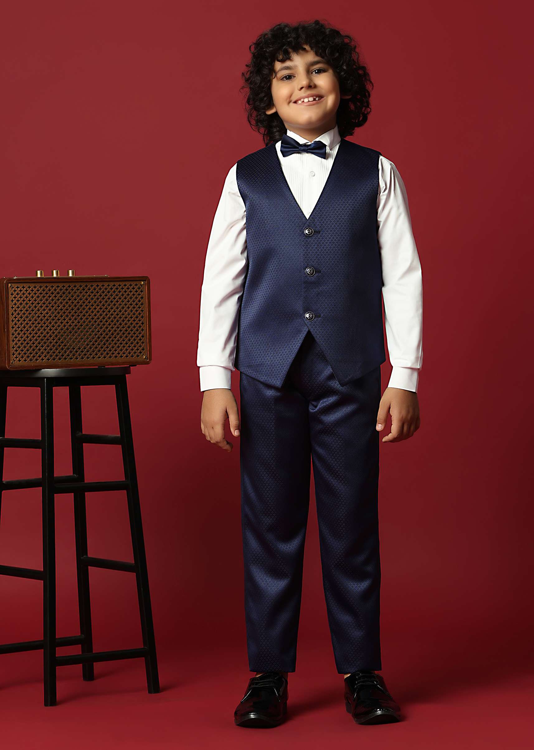 Blue Cutwork Tuxedo Set For Young Gentlemen - Image 6