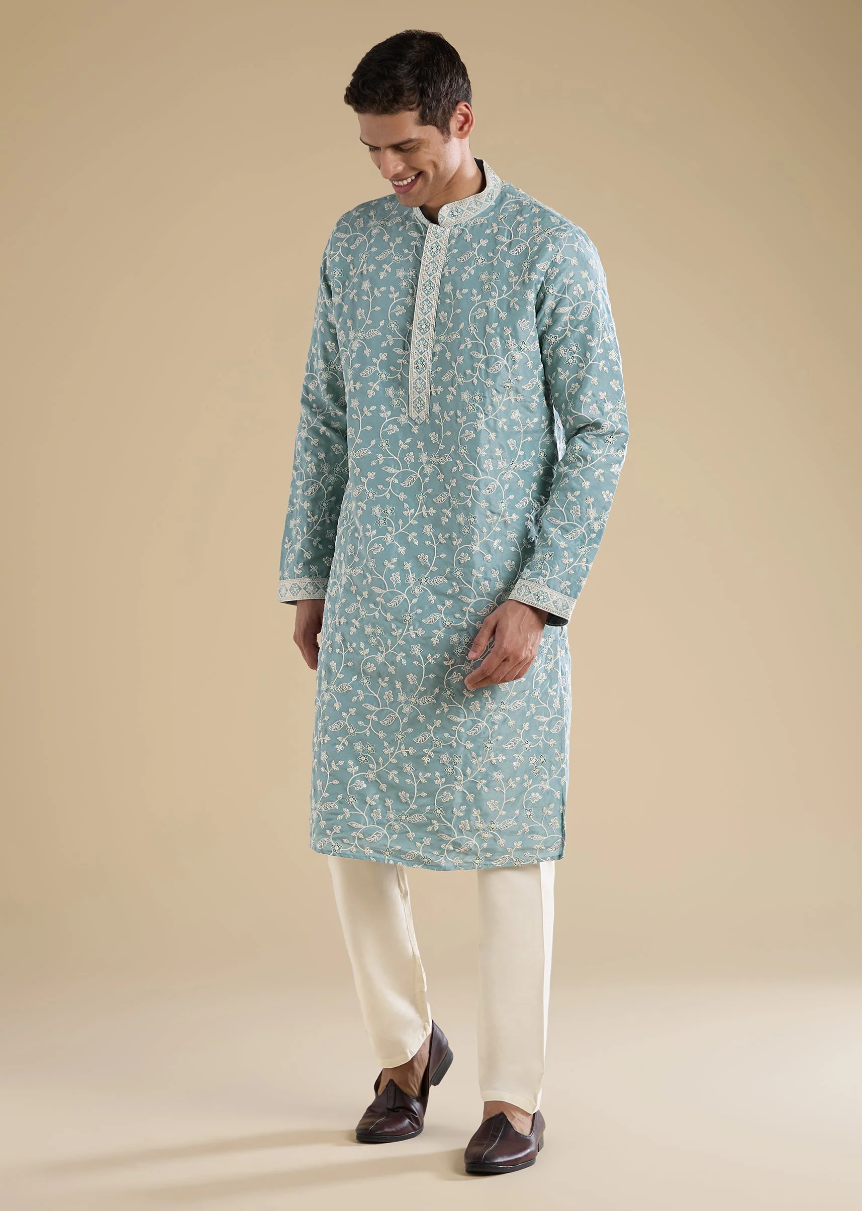Blue Embroidered Kurta Set - Image 3