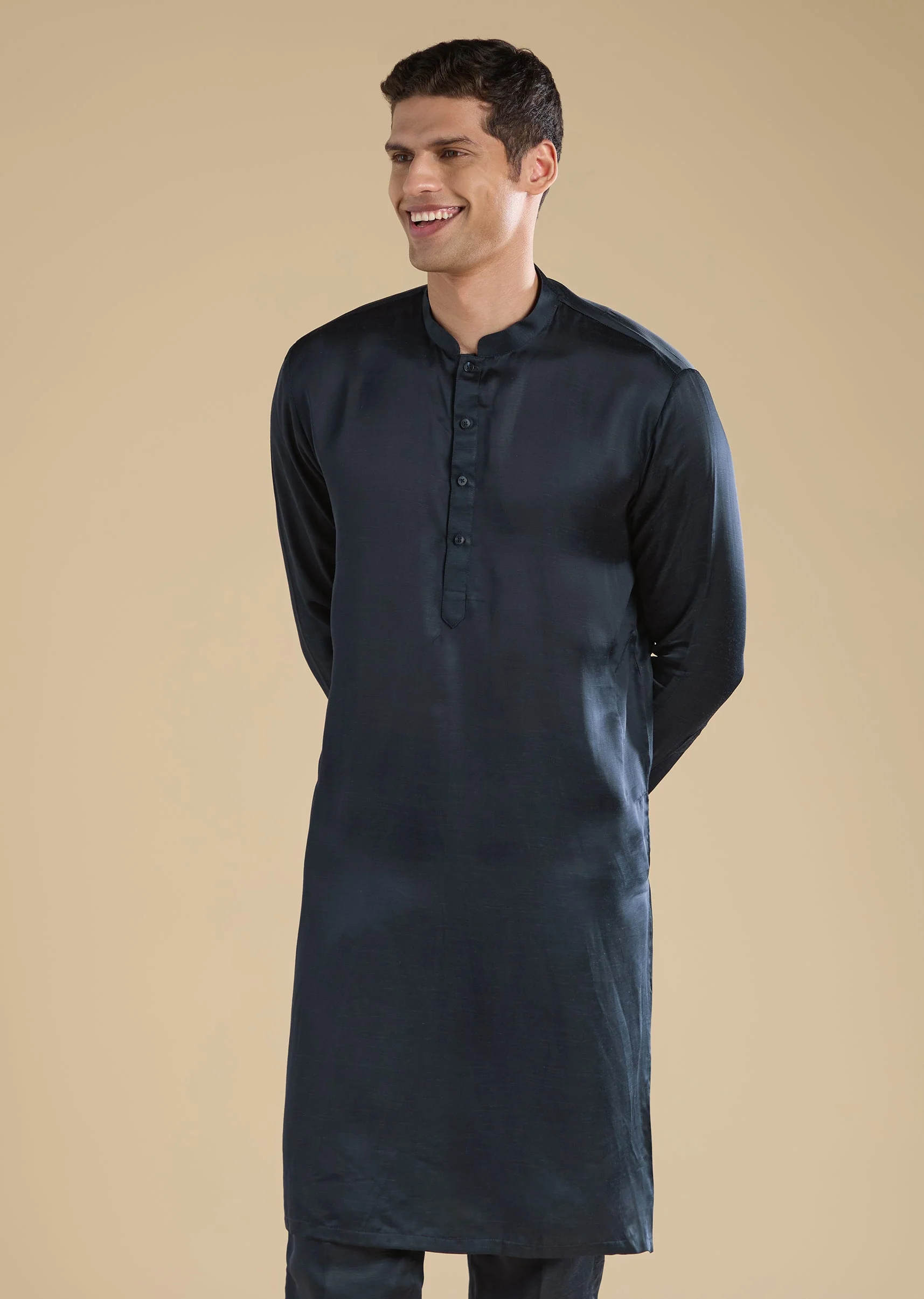 Blue Embroidered Kurta Set With Pants - Image 6