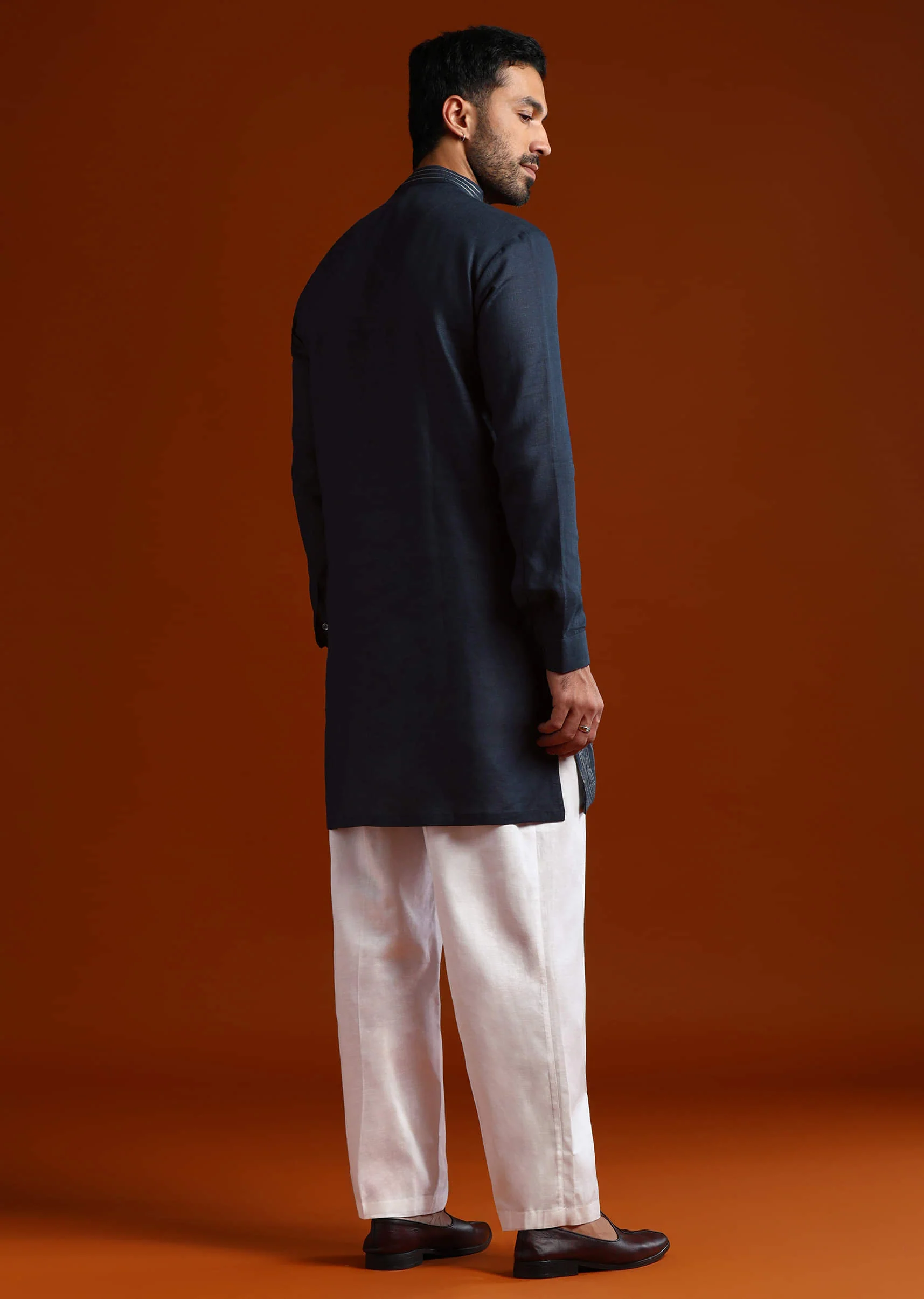 Blue Linen Kurta Set For Men With Thread Work - Image 5