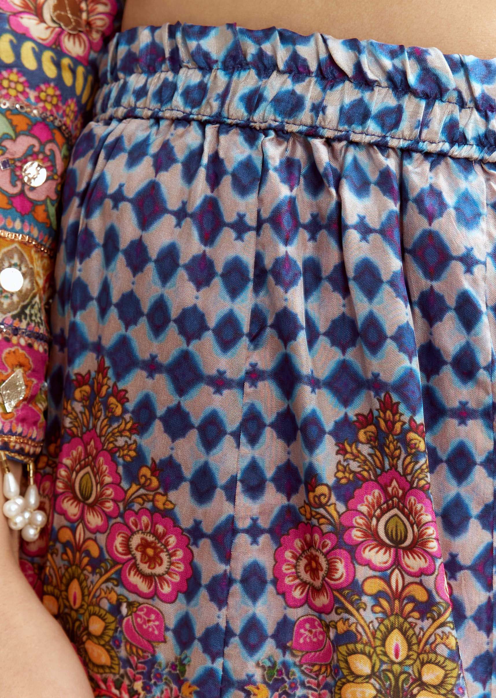 Blue Printed Kurta Palazzo Set With Gotta Lace And Sequins Work - Image 7