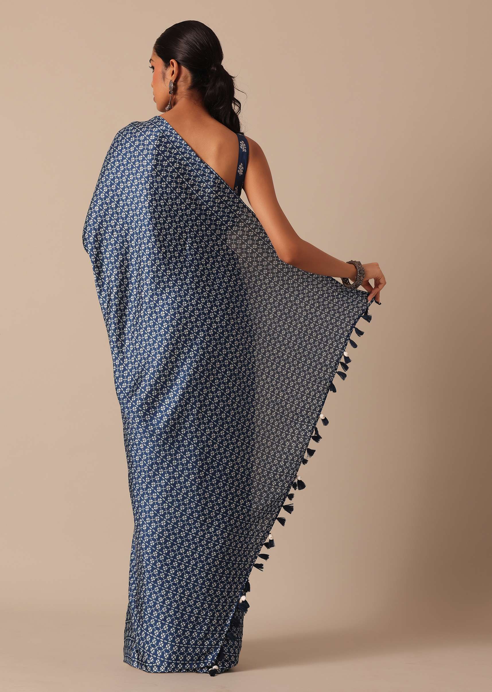 Blue Printed Saree In Satin With Tassel Pallu And Unstitched Blouse Piece - Image 9