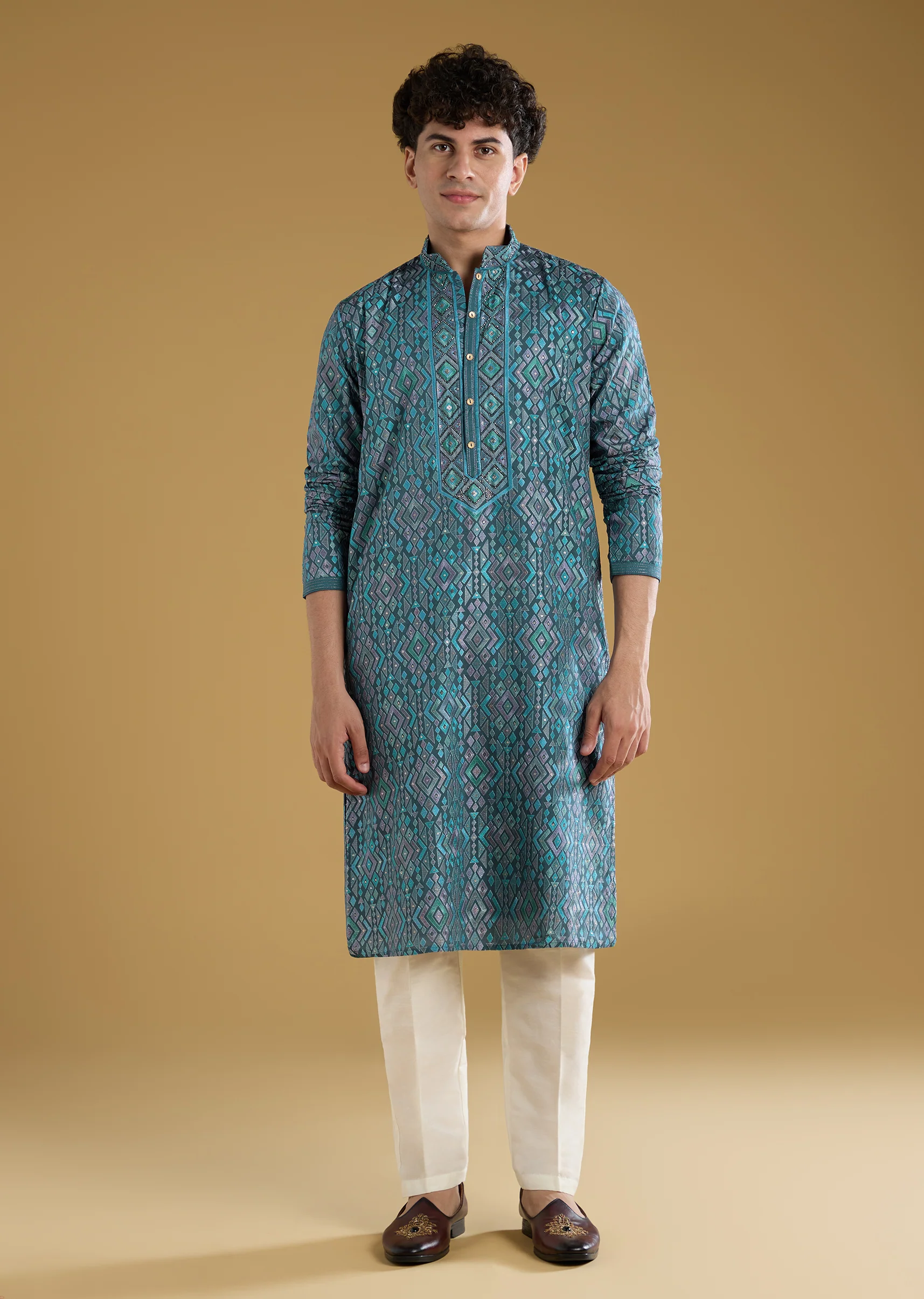 Blue Resham Motif Mens Kurta Pant Set in Silk - Image 3