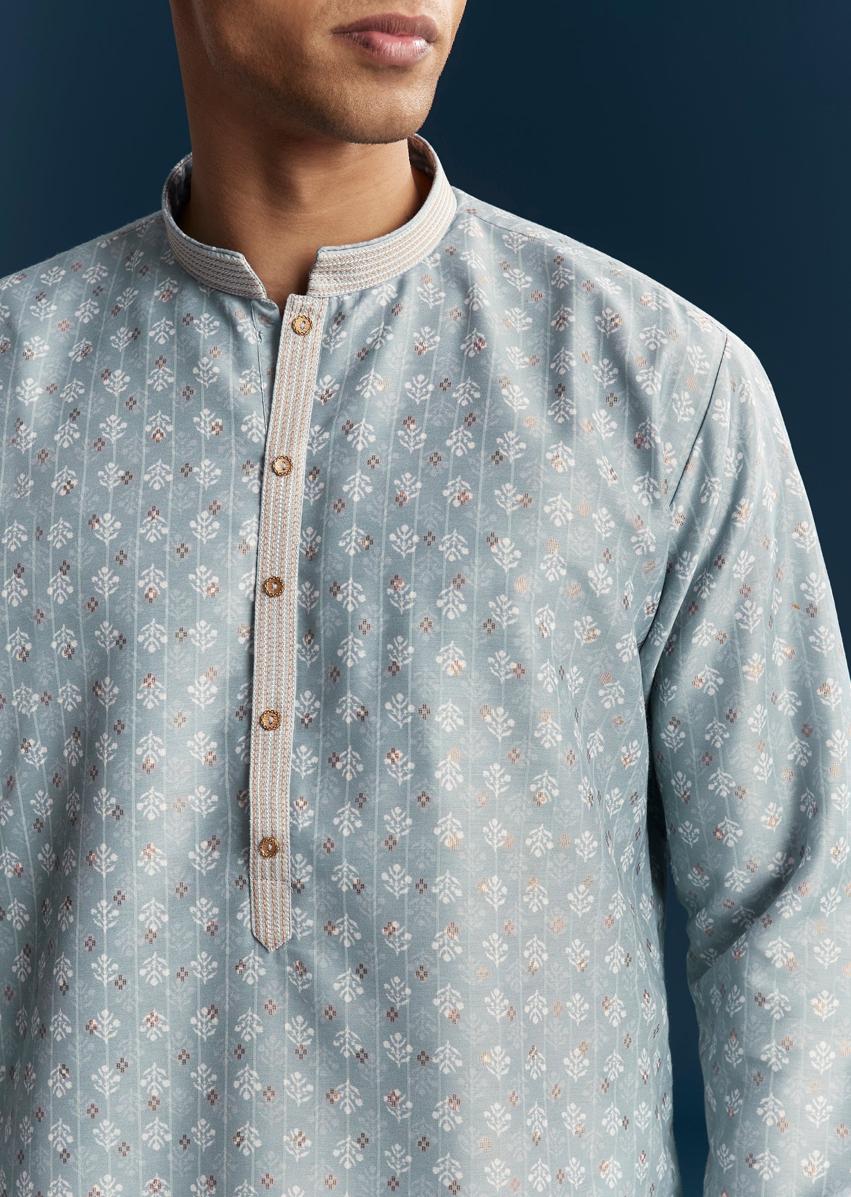 Blue Silk Kurta Set With Thread Detail Work - Image 9