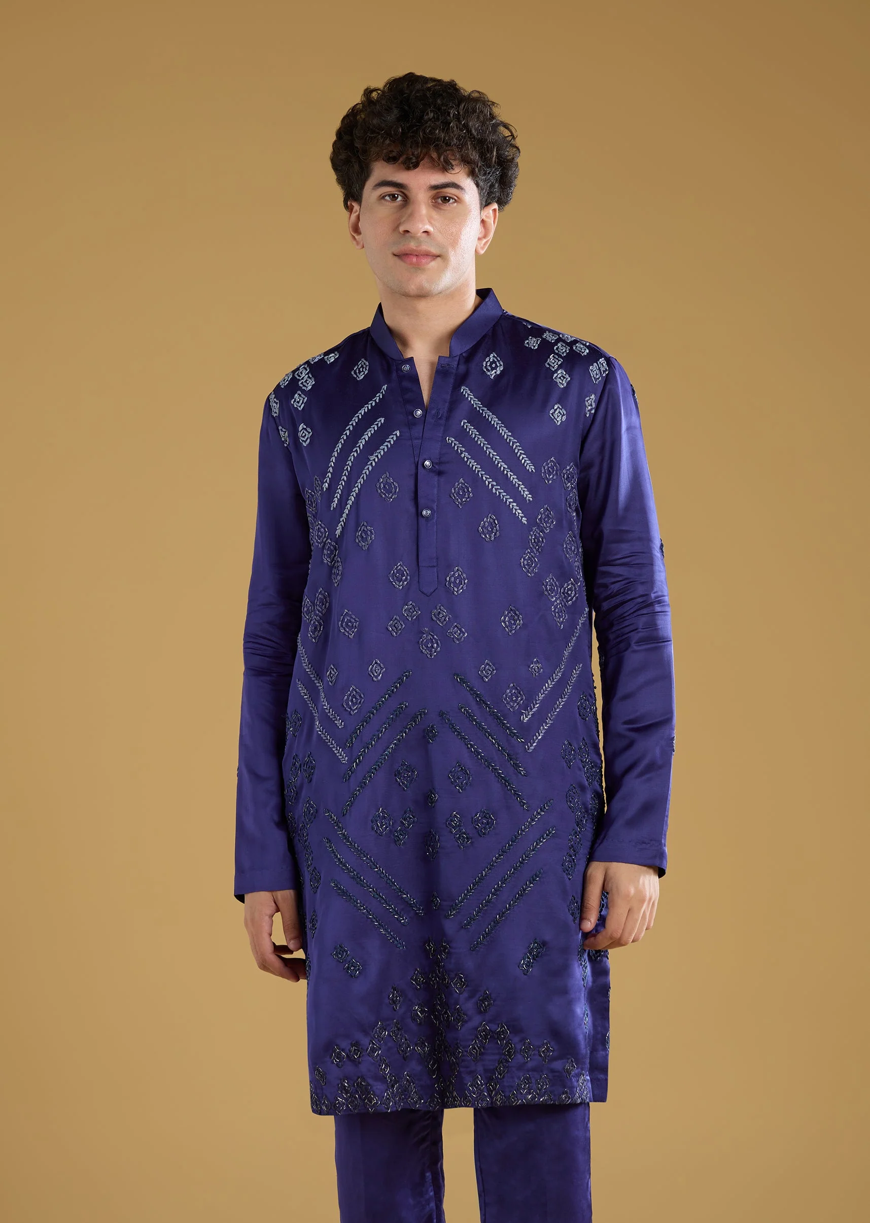 Blue Silk Kurta Set With Thread Work - Image 6