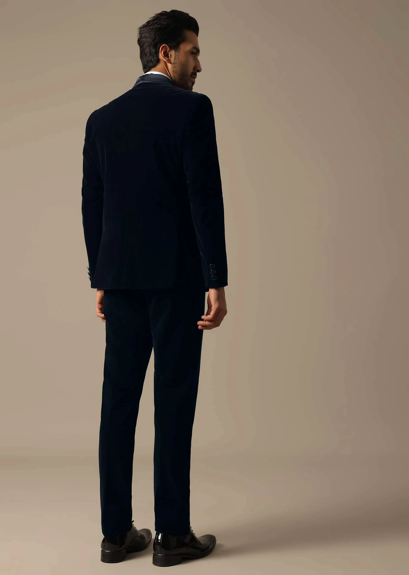 Blue Velvet Tuxedo Set For Men - Image 10