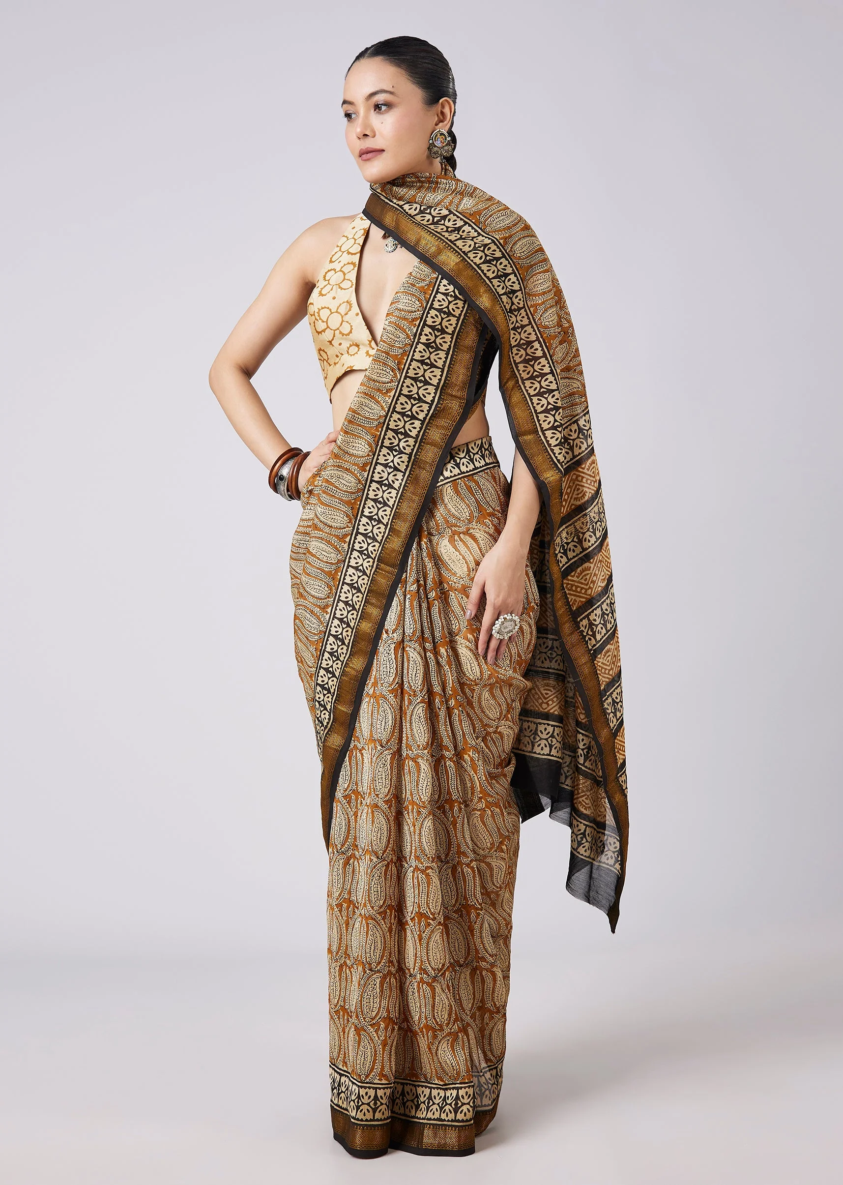 Brown Block Printed Motif Saree with Unstitched Blouse - Image 3