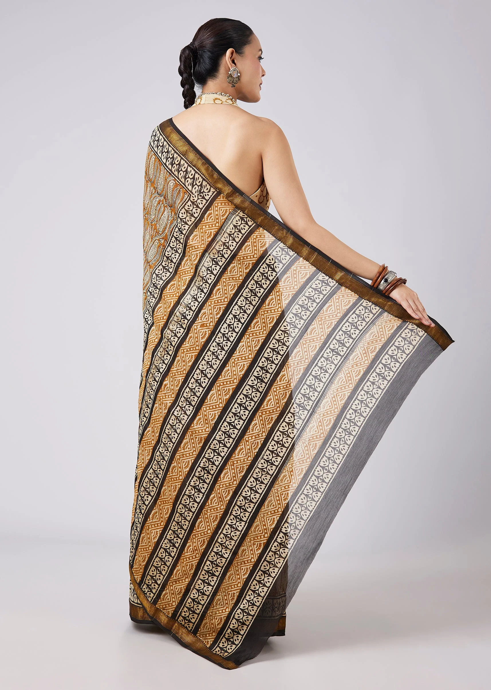 Brown Block Printed Motif Saree with Unstitched Blouse - Image 4