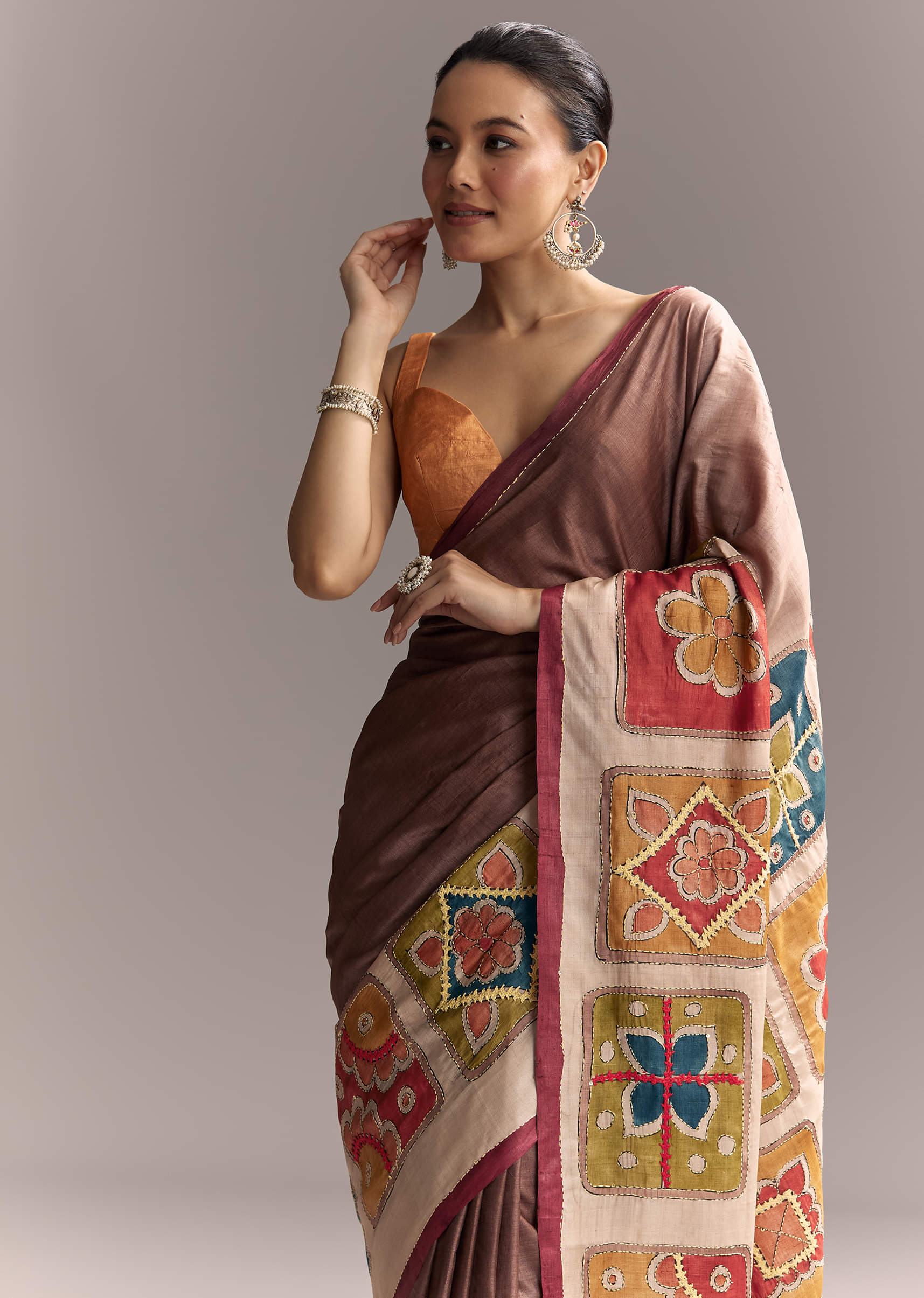 Brown Cotton Hand Painted Saree With Contrast Border - Image 5
