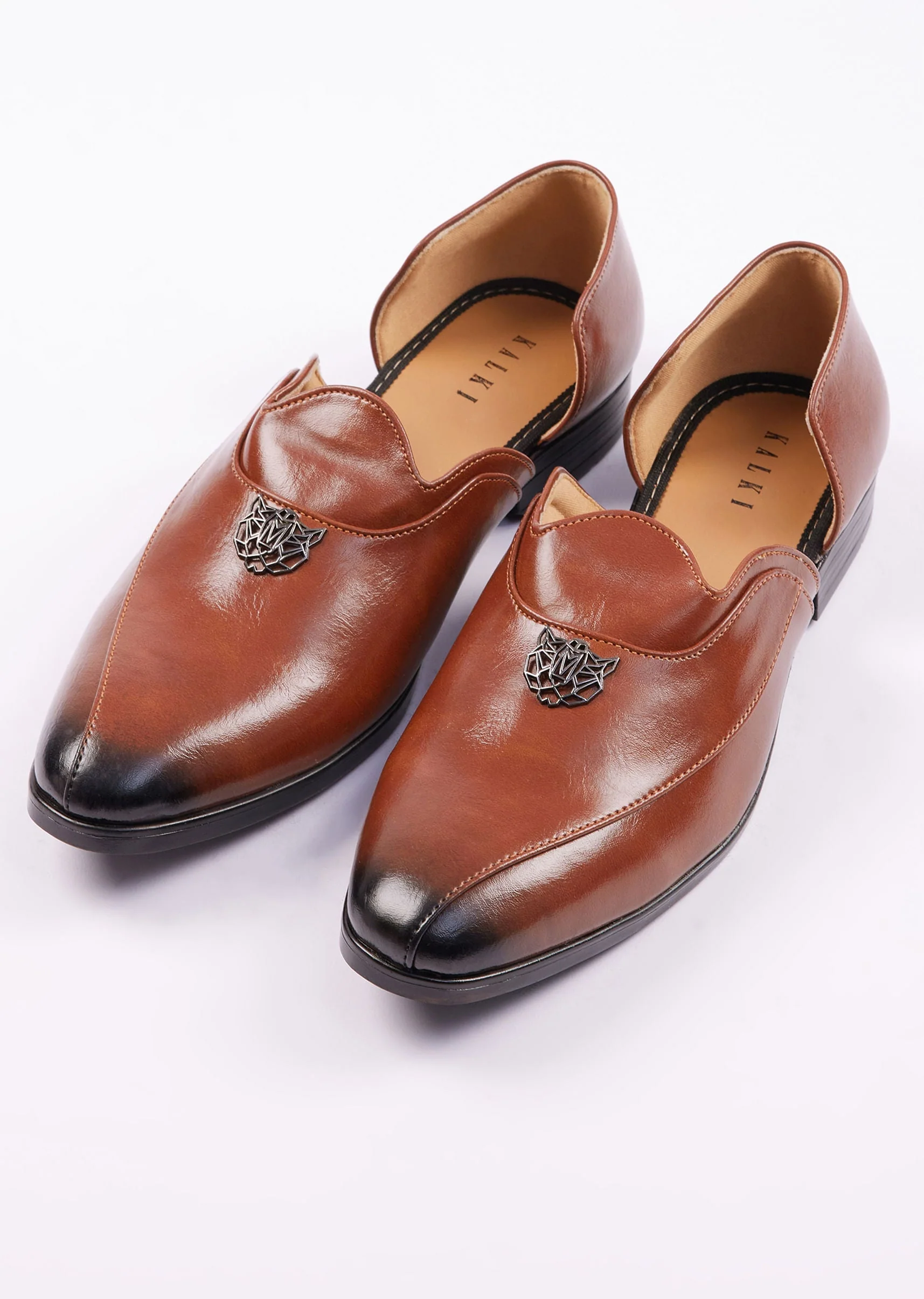 Brown Glossy Juttis For Men - Image 4