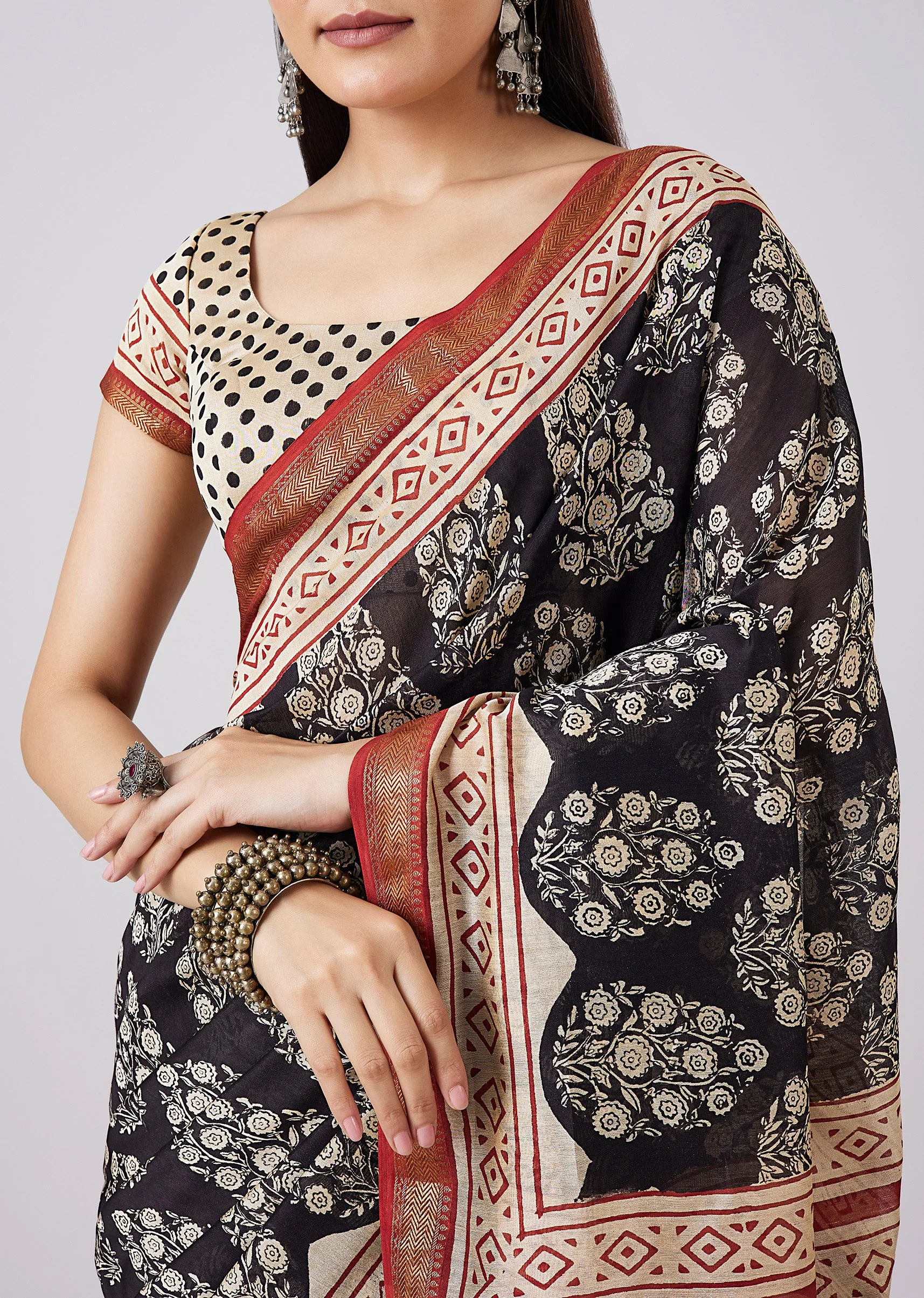 Brown Hand Painted Floral Motif Saree with Blouse - Image 2
