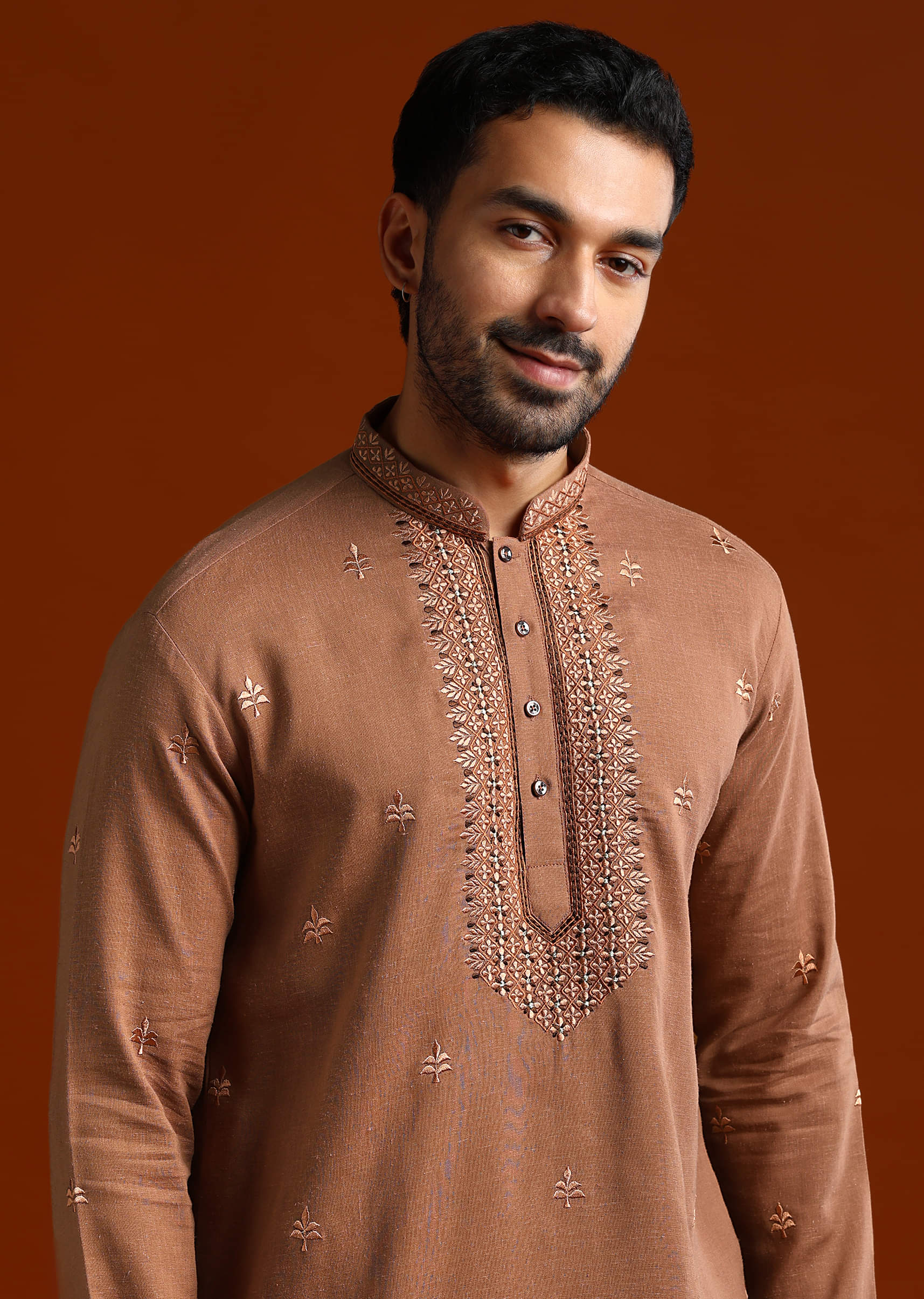 Brown Kurta Set For Men With Thread Work - Image 2