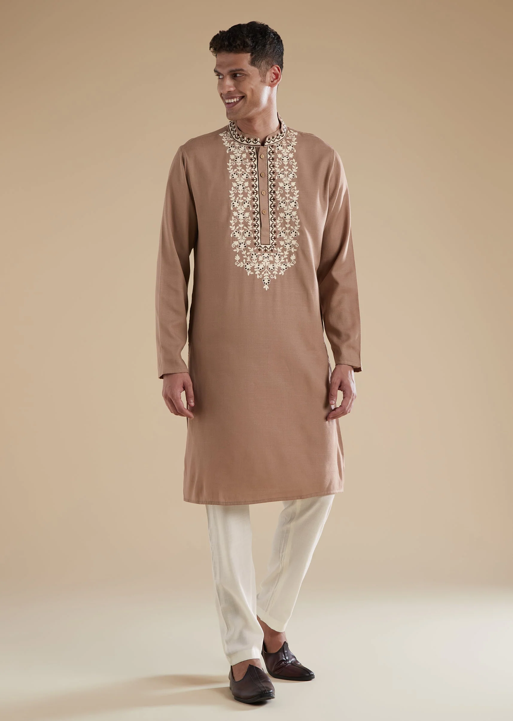 Brown Kurta Set With Thread Detail Work