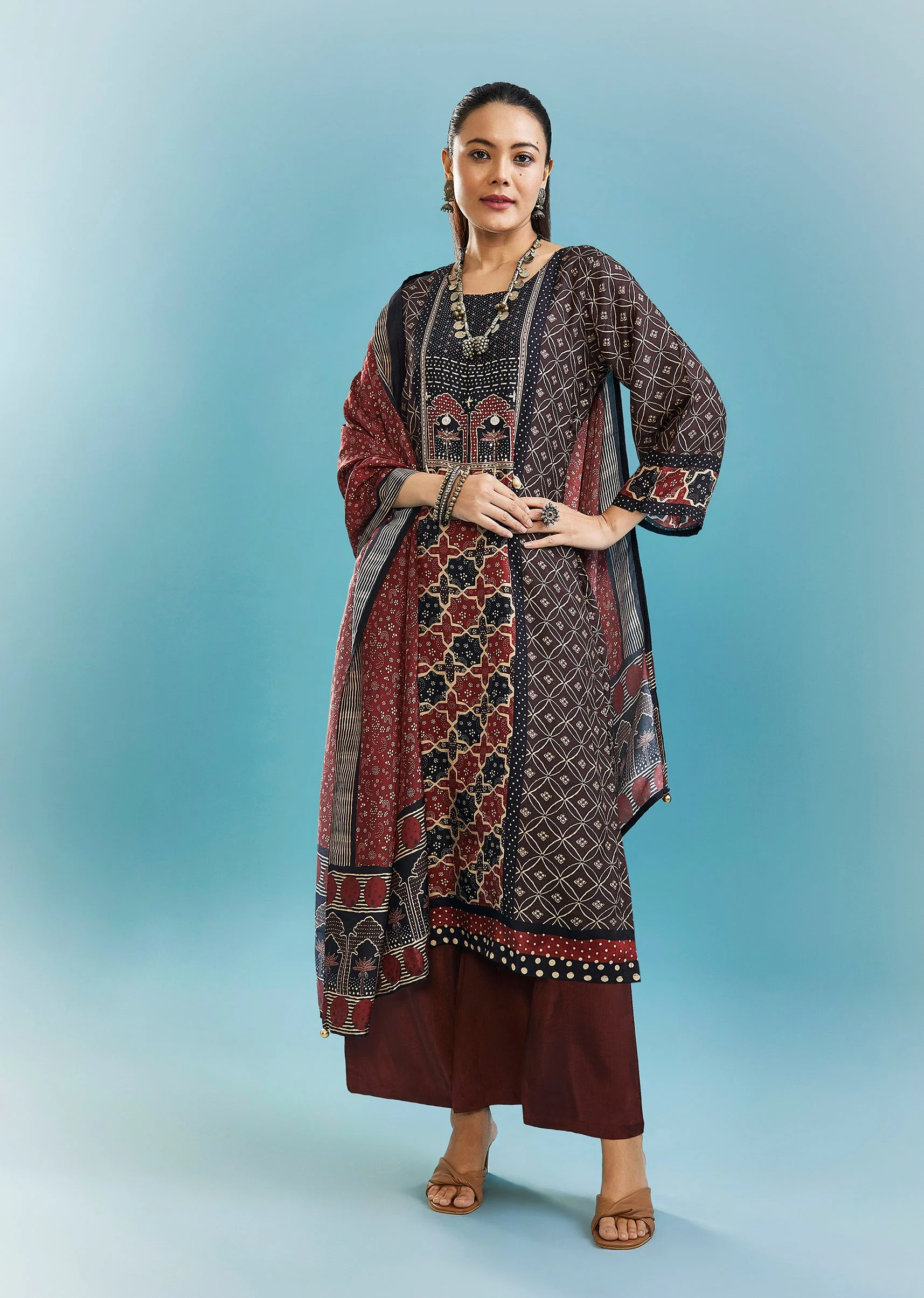 Brown Muslin Palazzo Set With Thread And Bead Work - Image 3