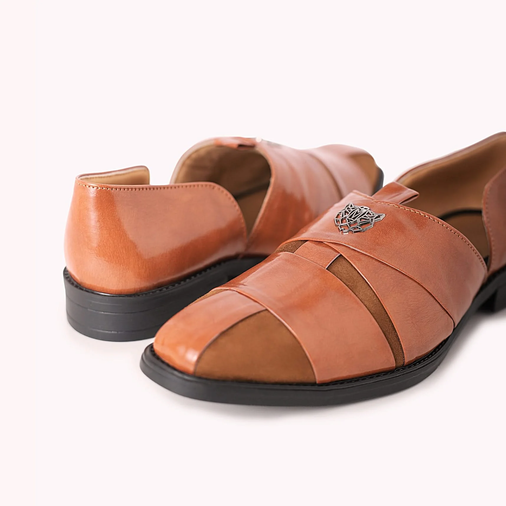 Brown Juttis with Cutwork Detail - Image 4