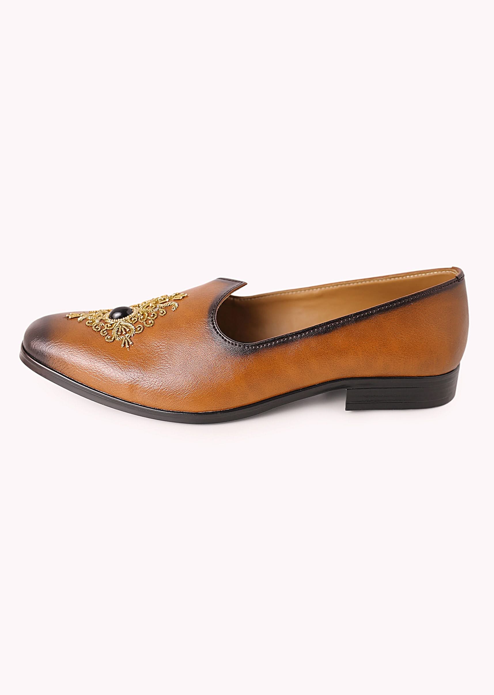 Brown Shaded Juttis with Stone Work - Image 7