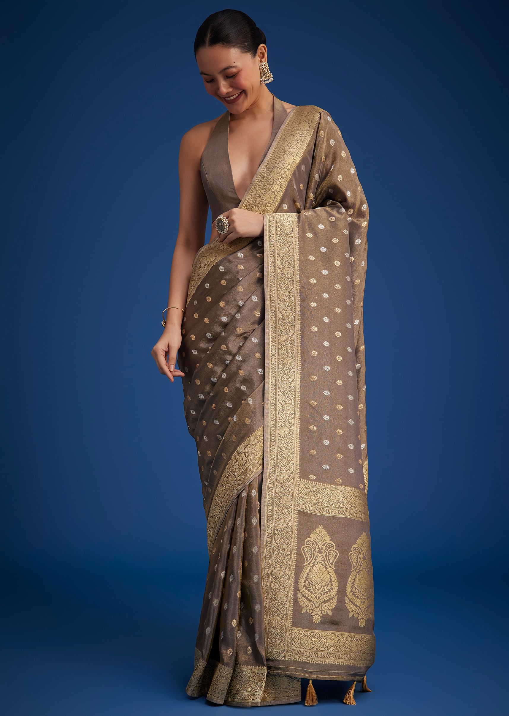 Brownish Grey Tissue Silk Saree With Zari Border And Butti Work - Image 3