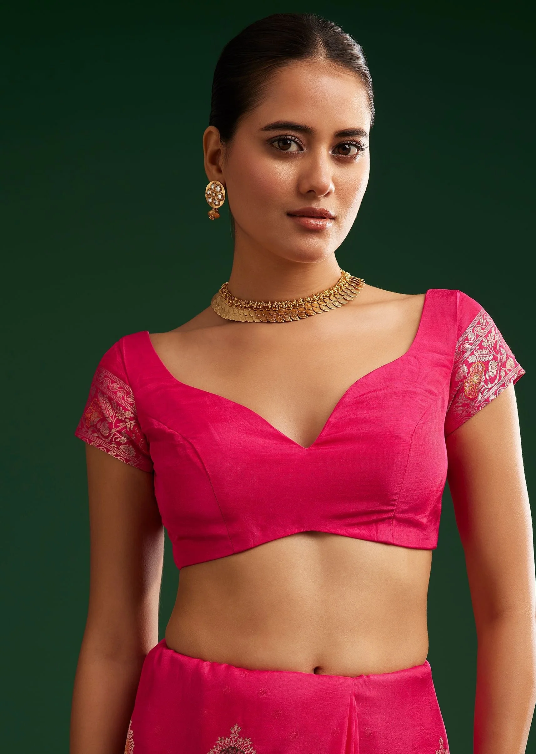 Classic Red Dola Silk Saree With Zari Detailing - Image 7