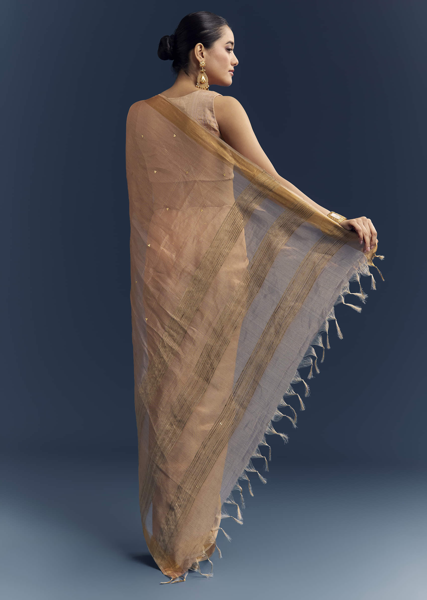 Copper Tissue Organza Woven Saree With Golden Zari Work - Image 4