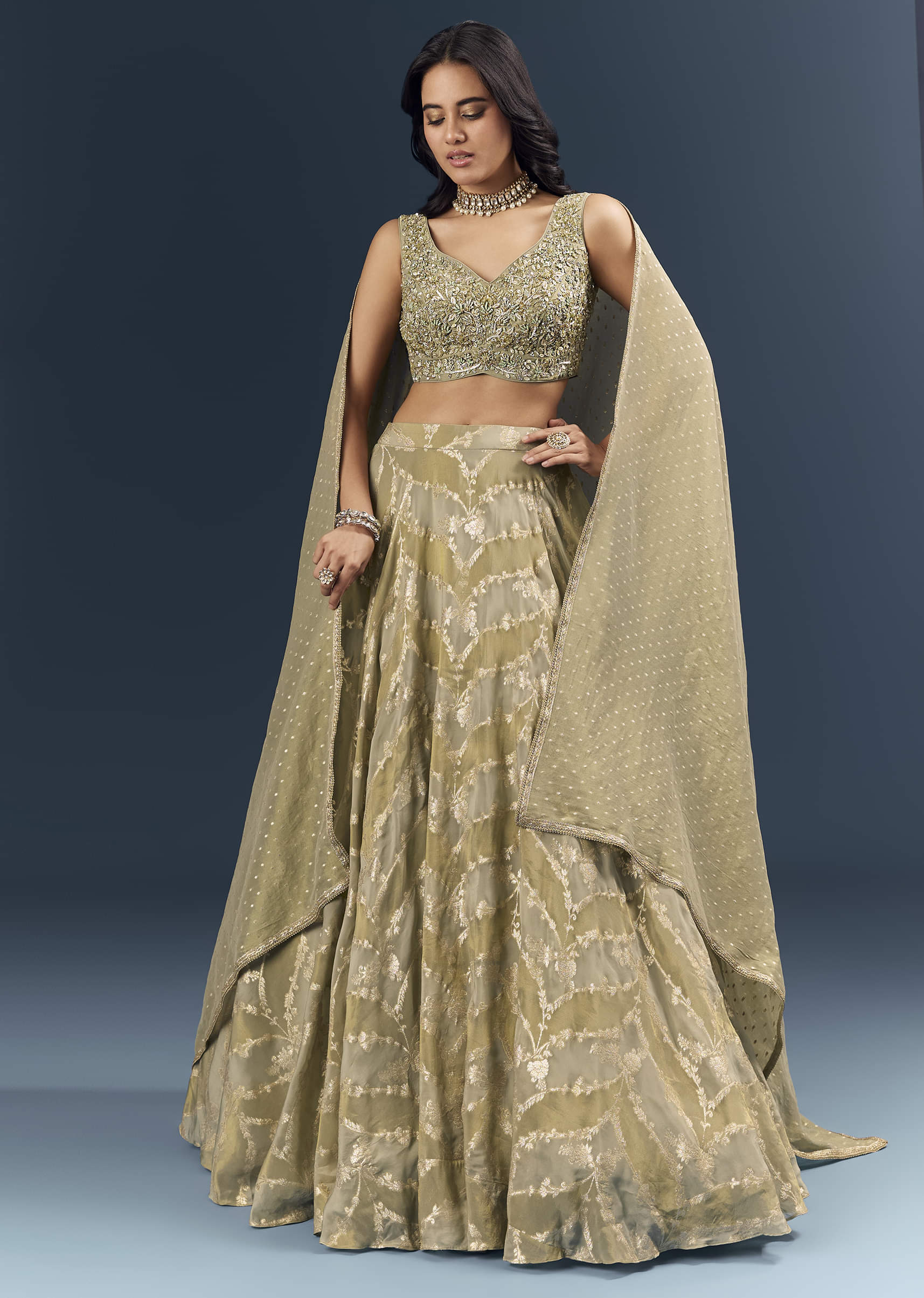 Cream Banarasi Silk Bridesmaid Lehenga With Heavy Hand Embroidery - Image 4
