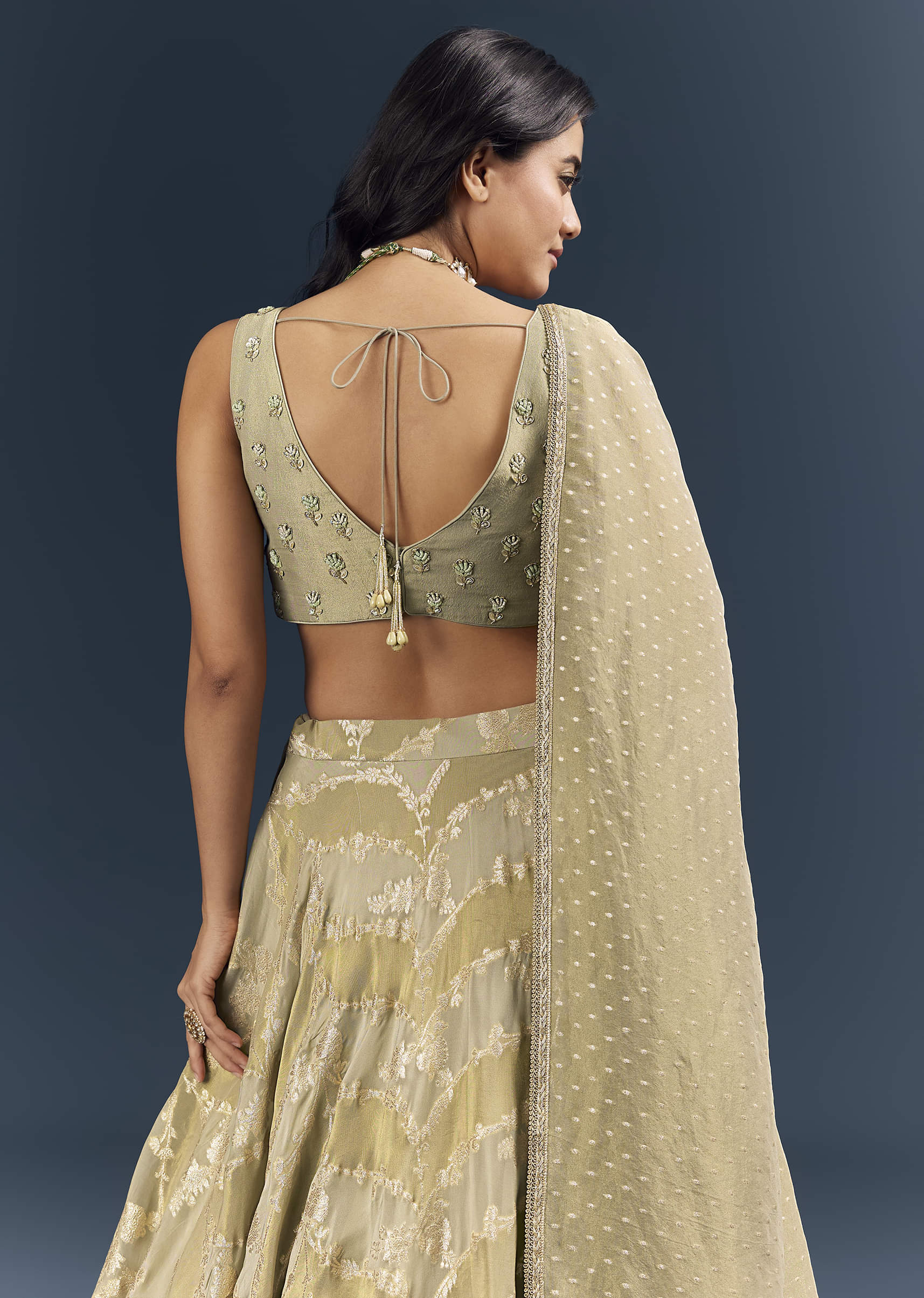 Cream Banarasi Silk Bridesmaid Lehenga With Heavy Hand Embroidery - Image 6