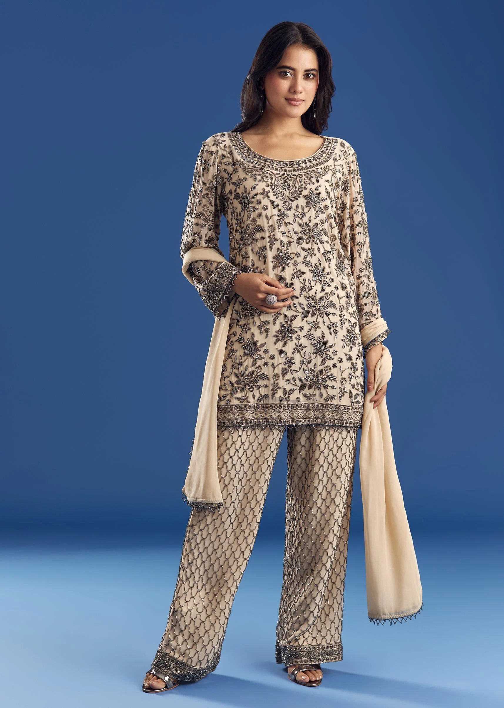 Cream Georgette Fully Beaded Kurta Pant Set With Dupatta - Image 3