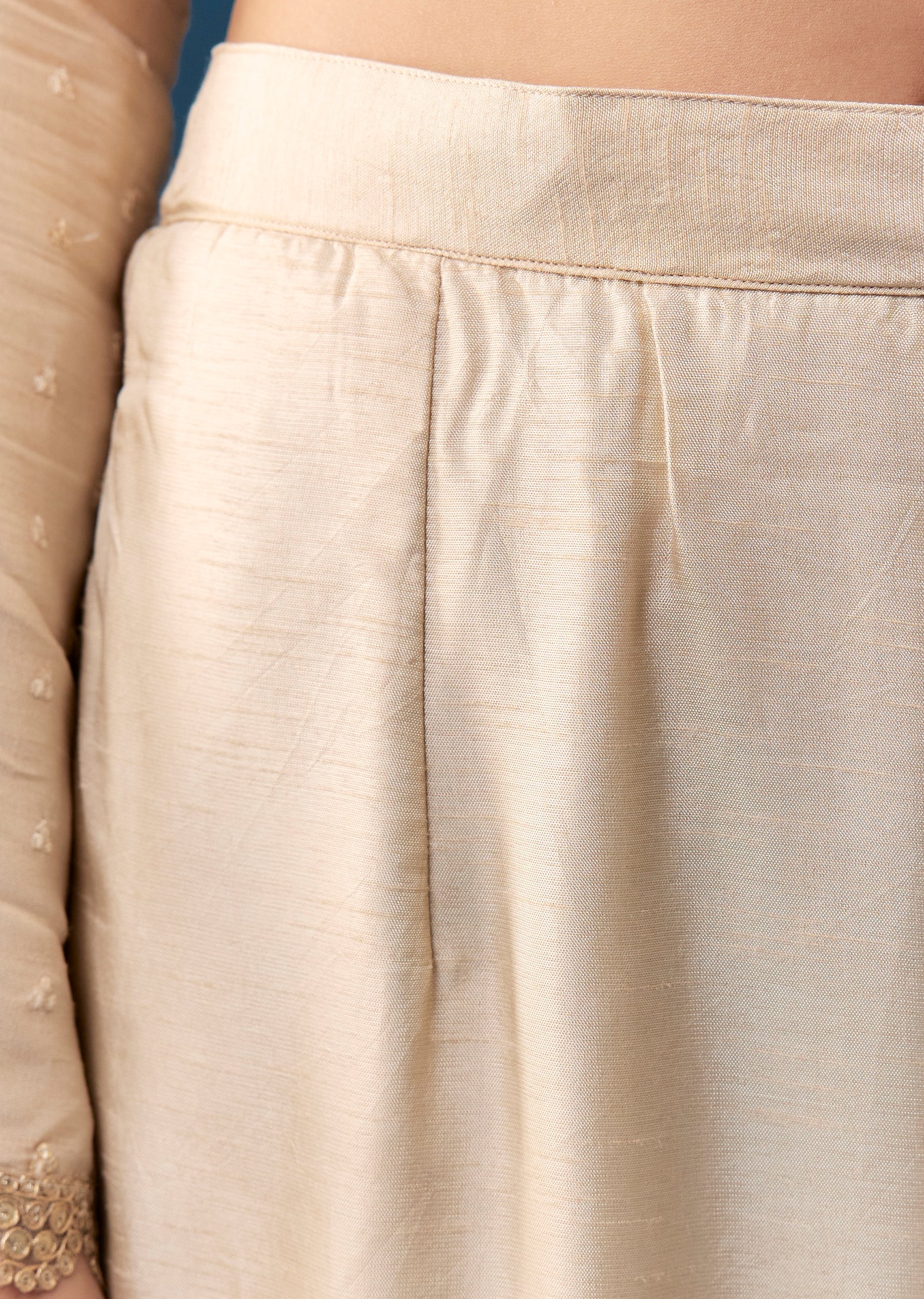 Cream Kurta Set With Resham And Moti Work - Image 6