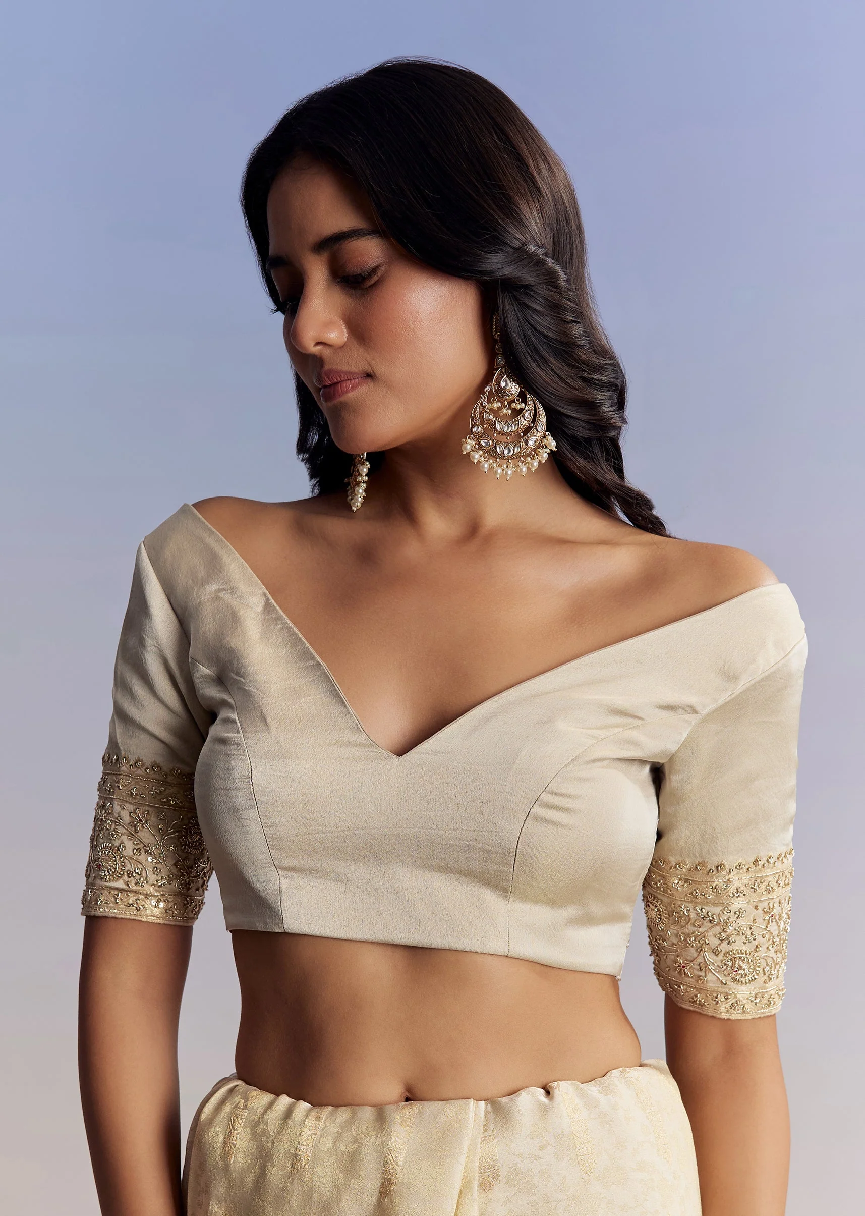 Cream Royal Duo – Jacquard Silk Saree For Her And Embroidered Jodhpuri Set For Him - Image 7