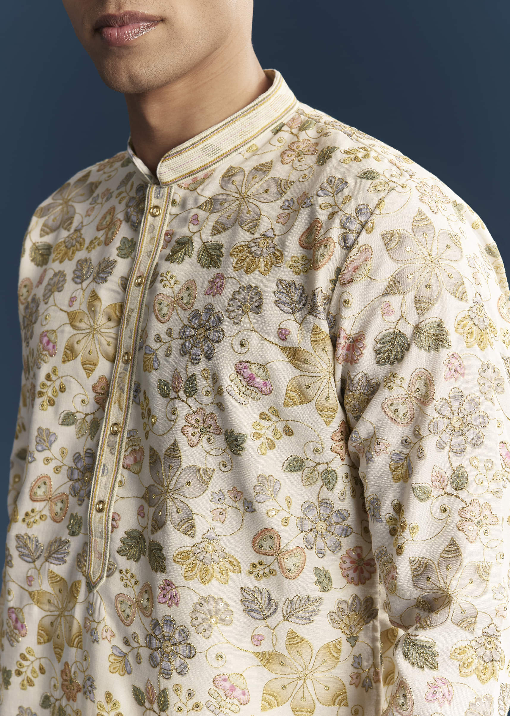 Cream Silk Kurta Set For Men With Resham Embroidery - Image 2