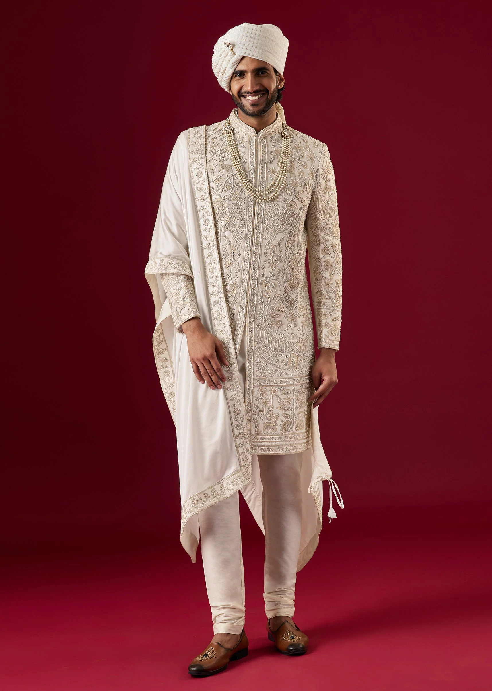 Cream Silk Sherwani Set With Zari And Sequin Work - Image 3