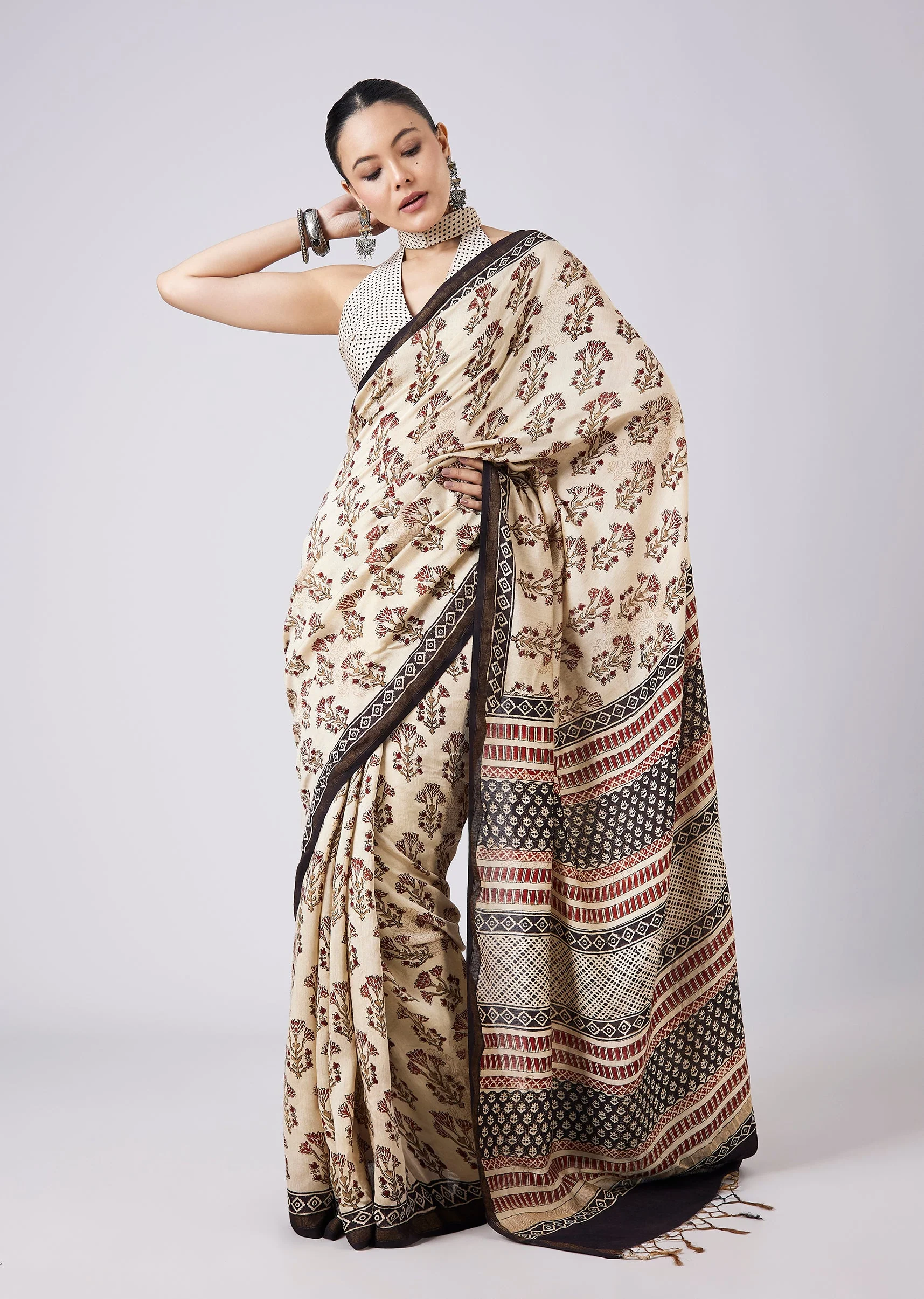 Cream Tassel Border Printed Saree with Unstitched Blouse