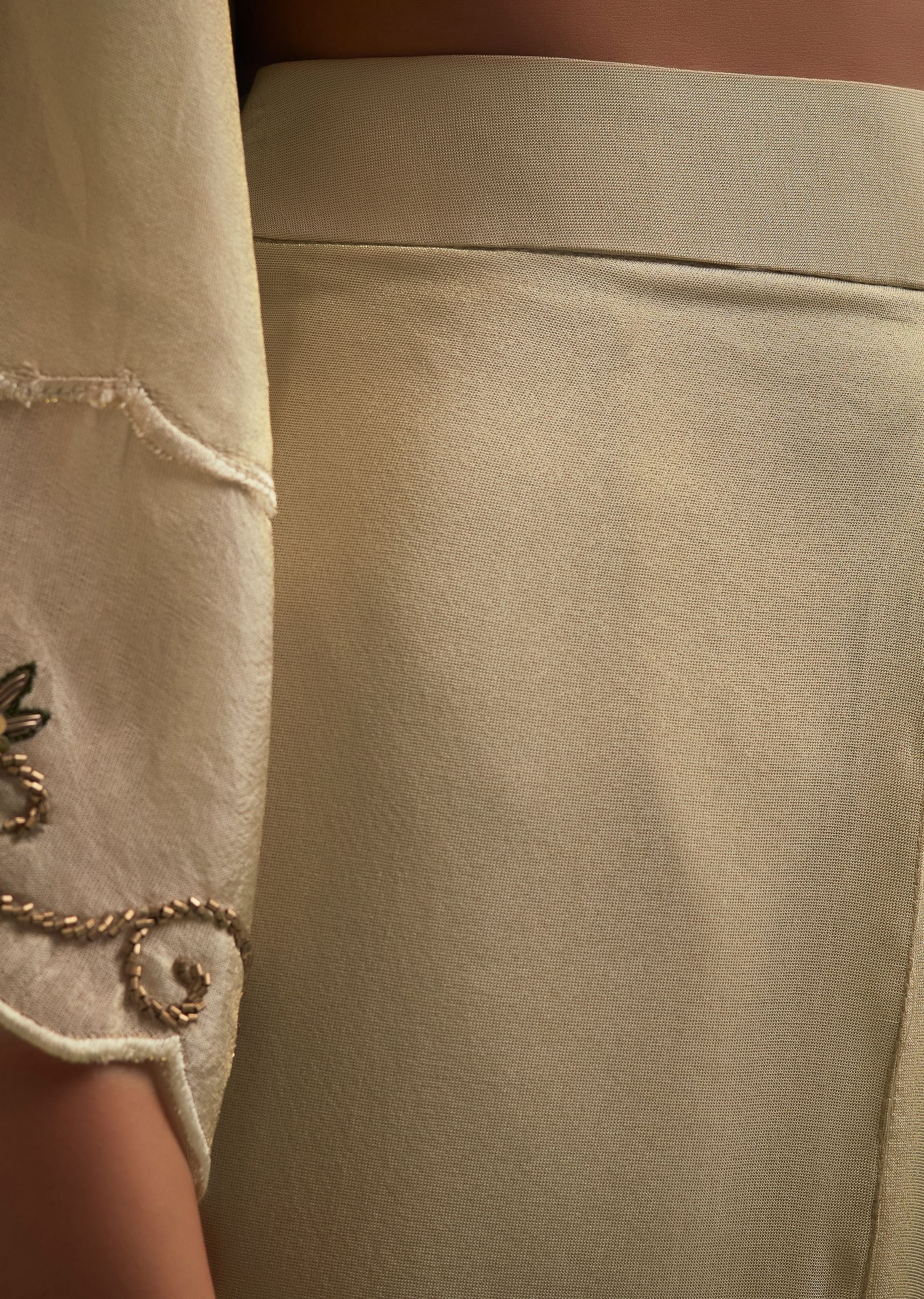 Cream White Tissue Kurta Dhoti With Dupatta And Belt - Image 7