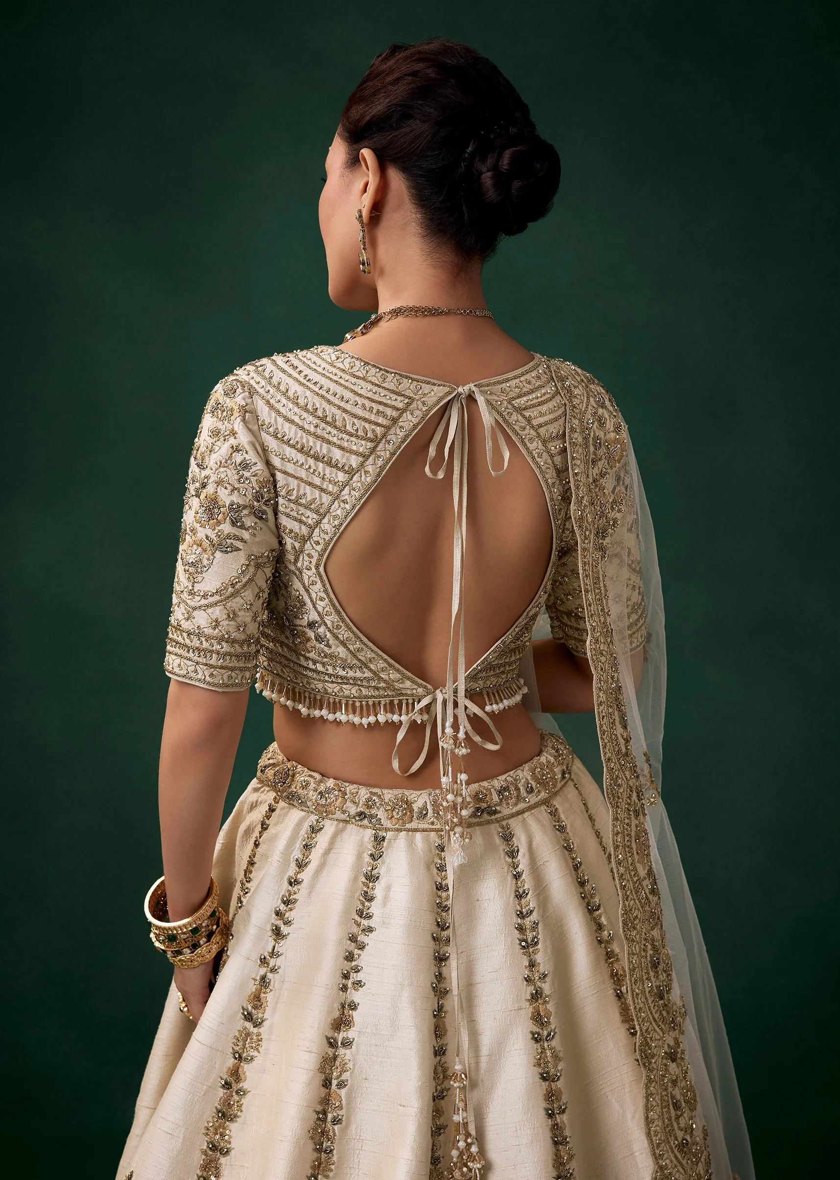 Cream Zari Embroidered Bridal Lehenga Sets - Image 5