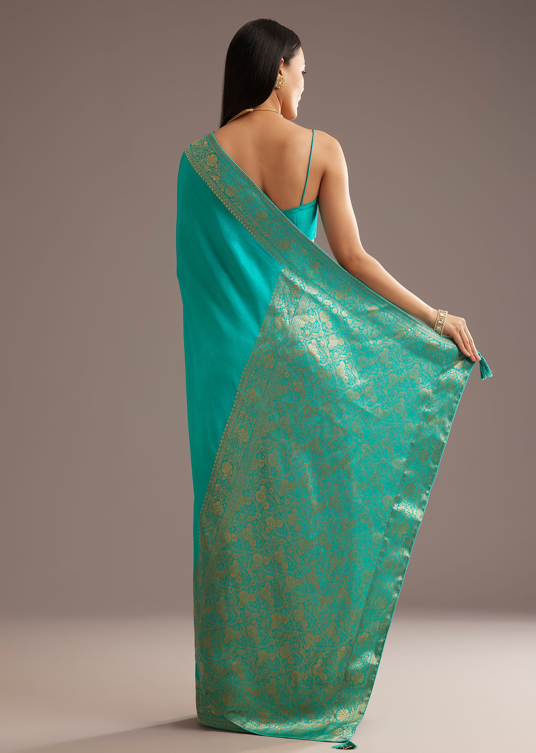 Cyan Dola Silk Saree With Zari Woven Border And Pallu - Image 6