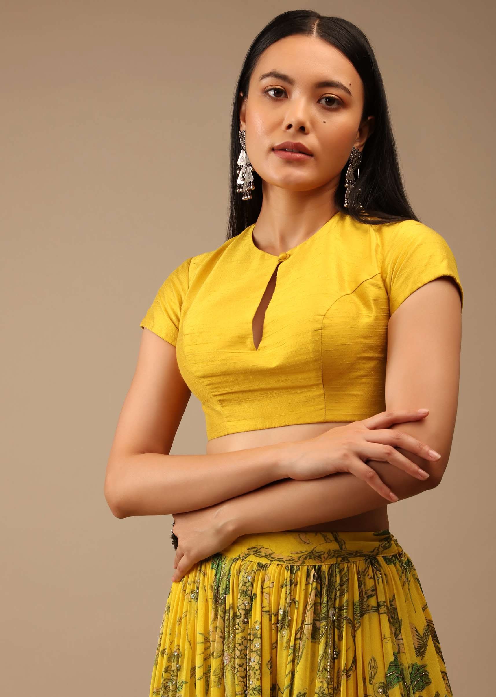 Dandelion Yellow Blouse In Raw Silk With Cap Sleeves And Keyhole Neckline - Image 4