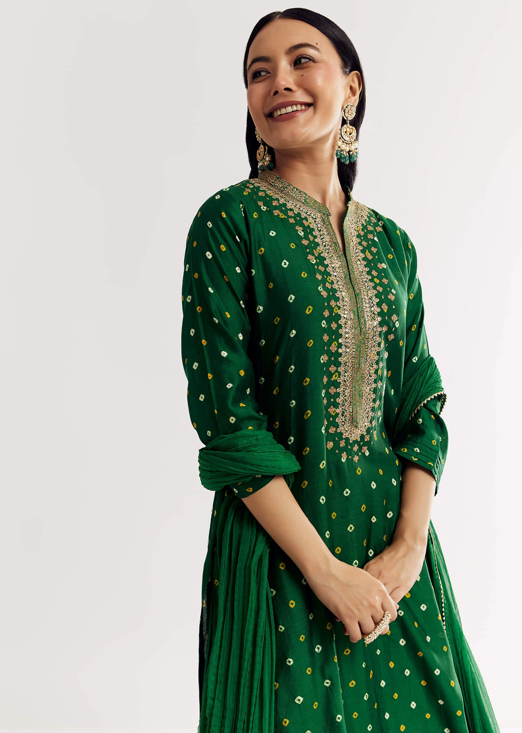 Dark Green Bandhani Kurta Set With Dupatta - Image 4