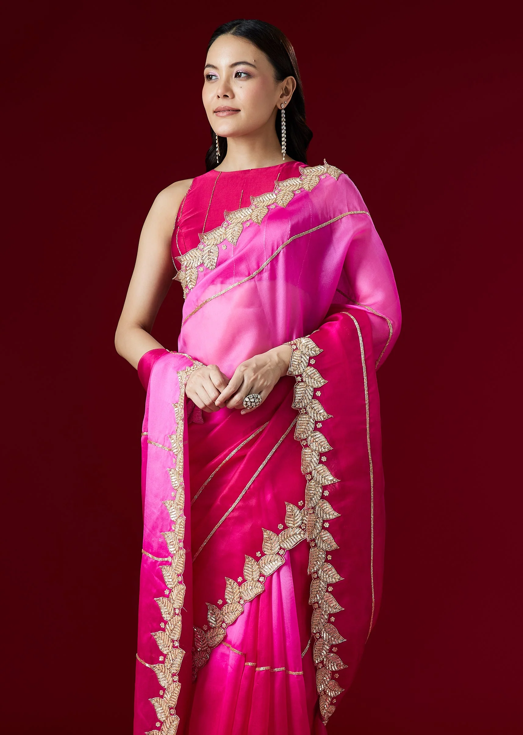 Dual Pink Shaded Organza Silk Saree With Embroidered Border - Image 5