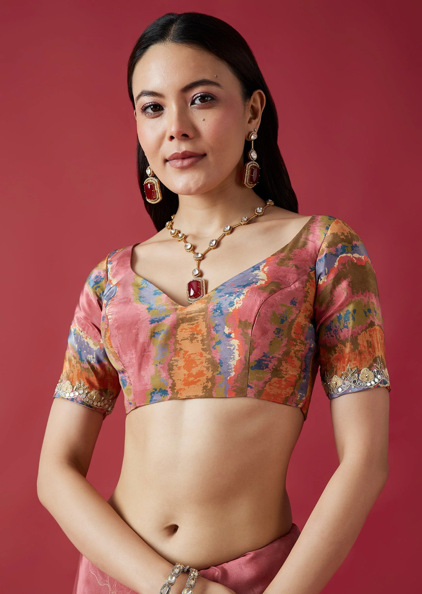 Dusky Rose Floral Printed Saree With Mirror And Gotta Border - Image 7