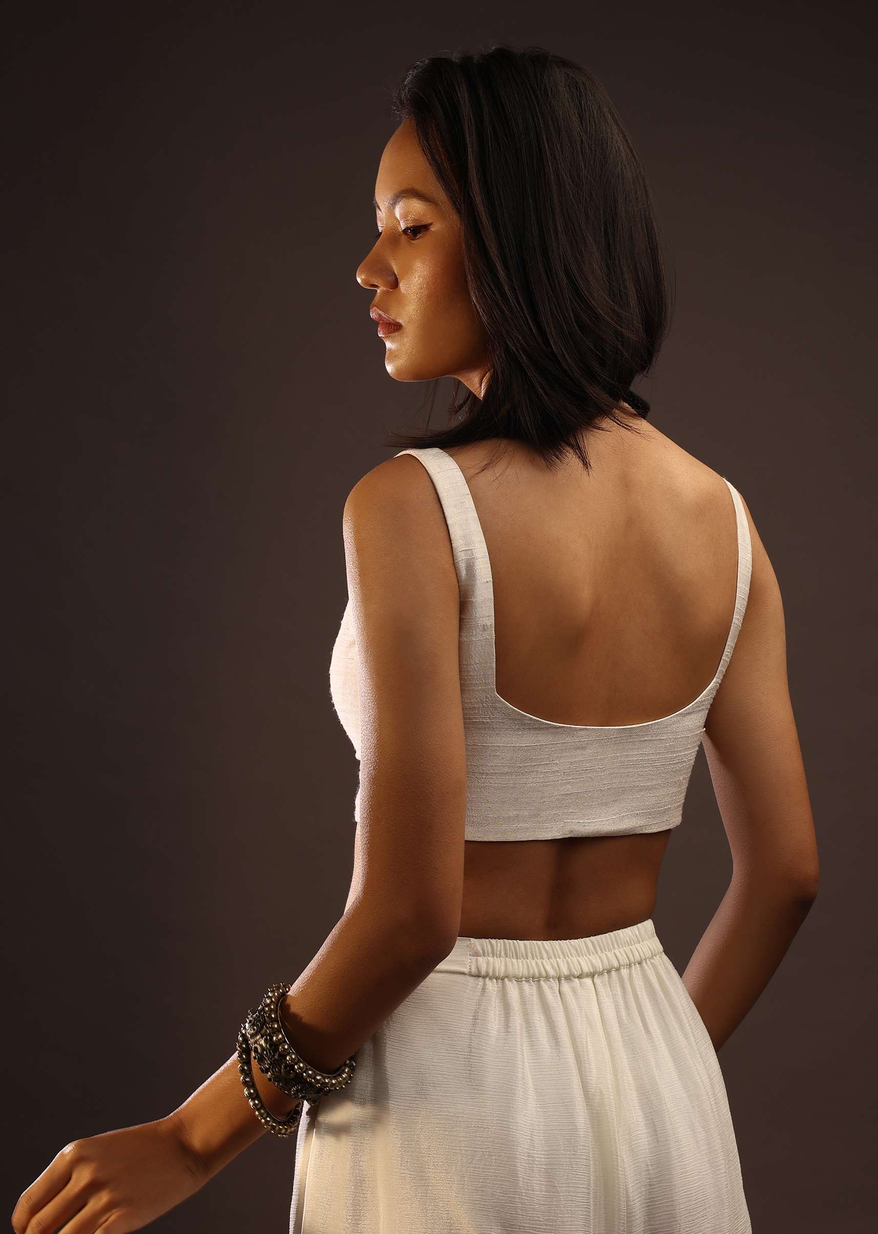 Egret White Sleeveless Blouse With A Sweetheart Neckline. Padded With A Back Hook Closure - Image 2