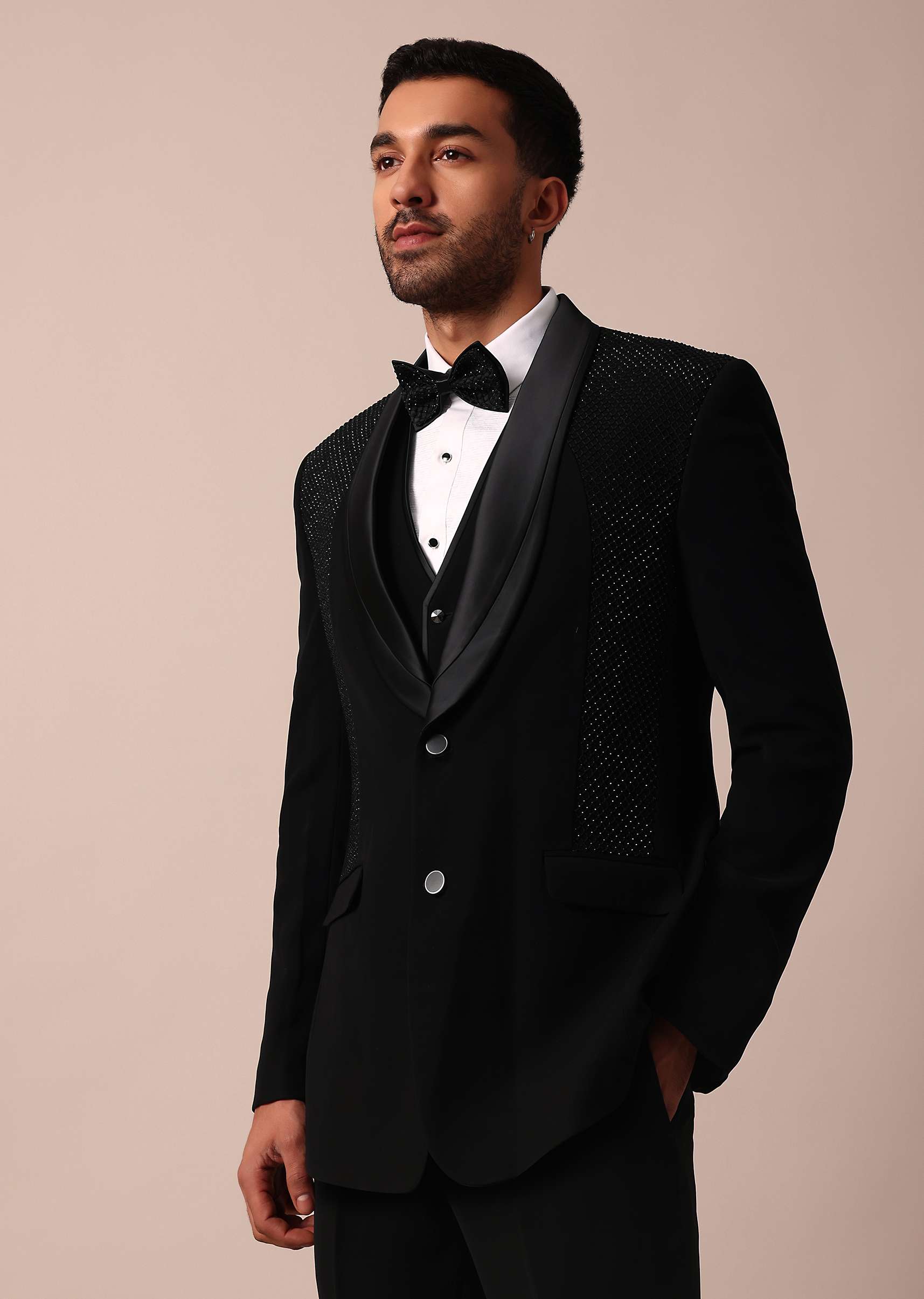 Elegant Black Tuxedo For Men - Image 4