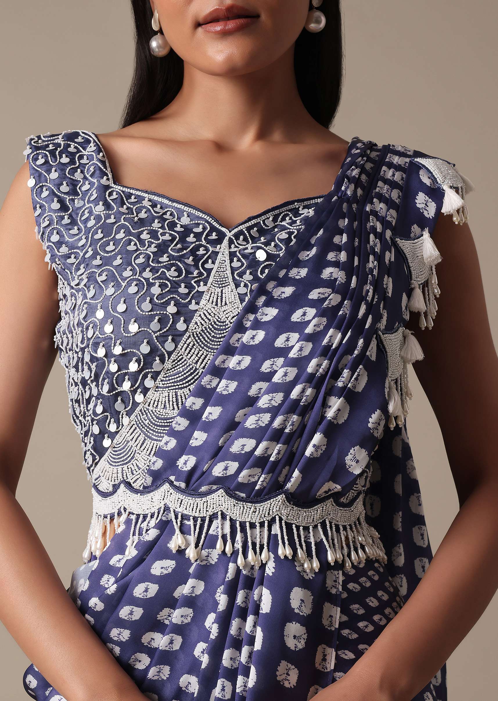 Elegant Blue Ready Pleated Saree With Stitched Blouse - Image 2