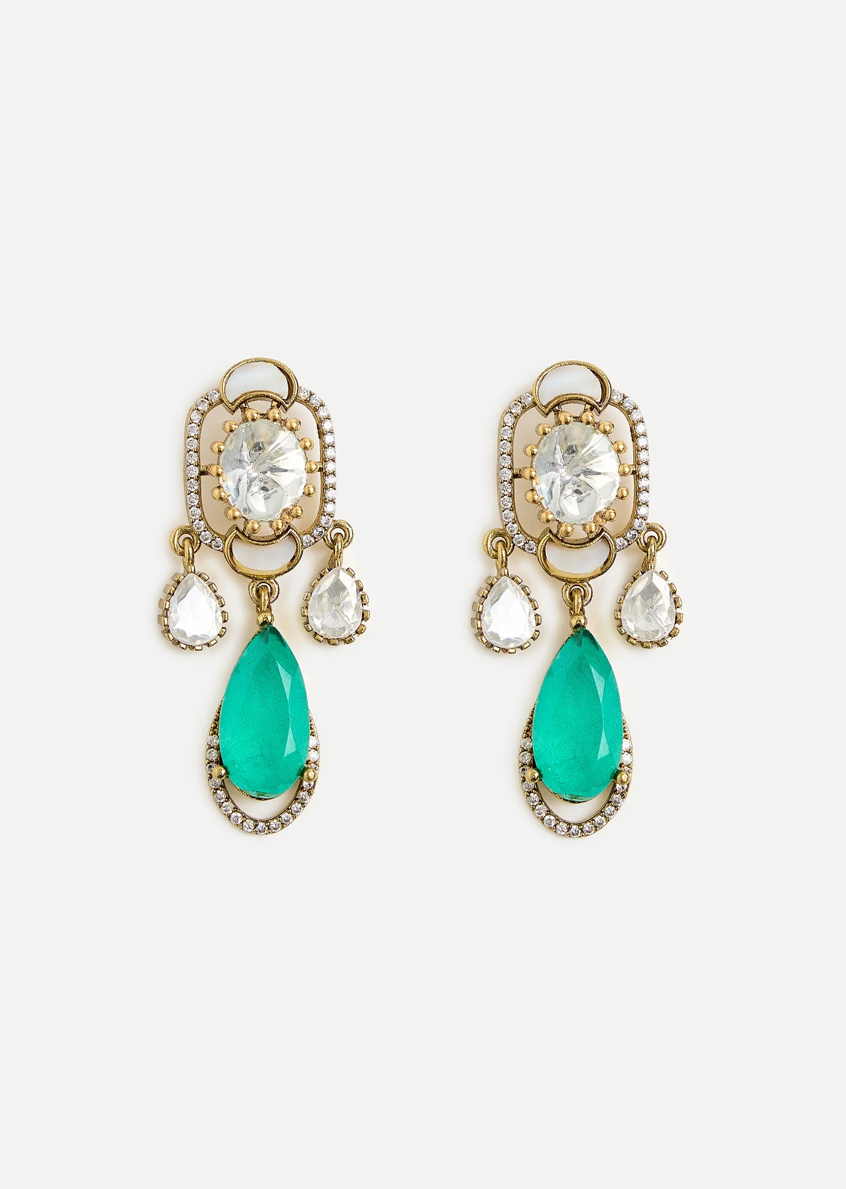 Elegant Green Drop Kundan Necklace Set - Image 4