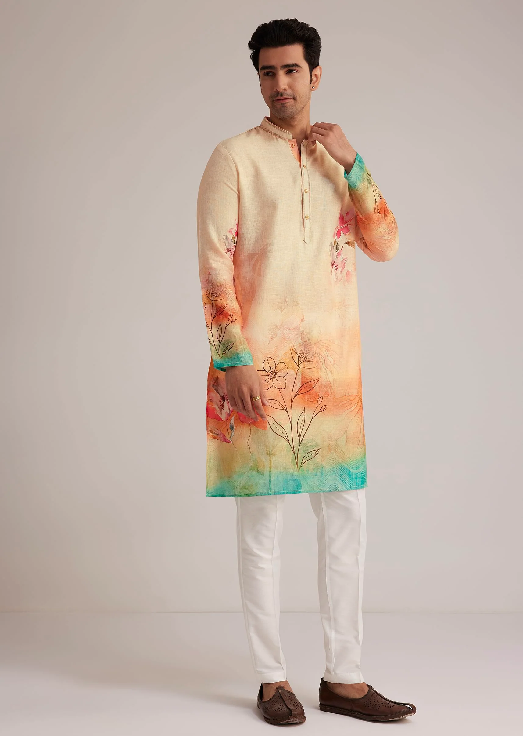 Fawn Linen Ombre Kurta Set With Floral Print - Image 3