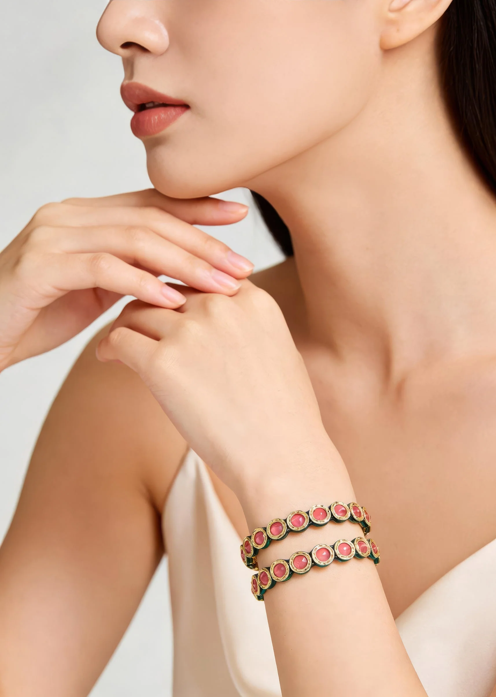 Floral Enamel Kundan Bracelet