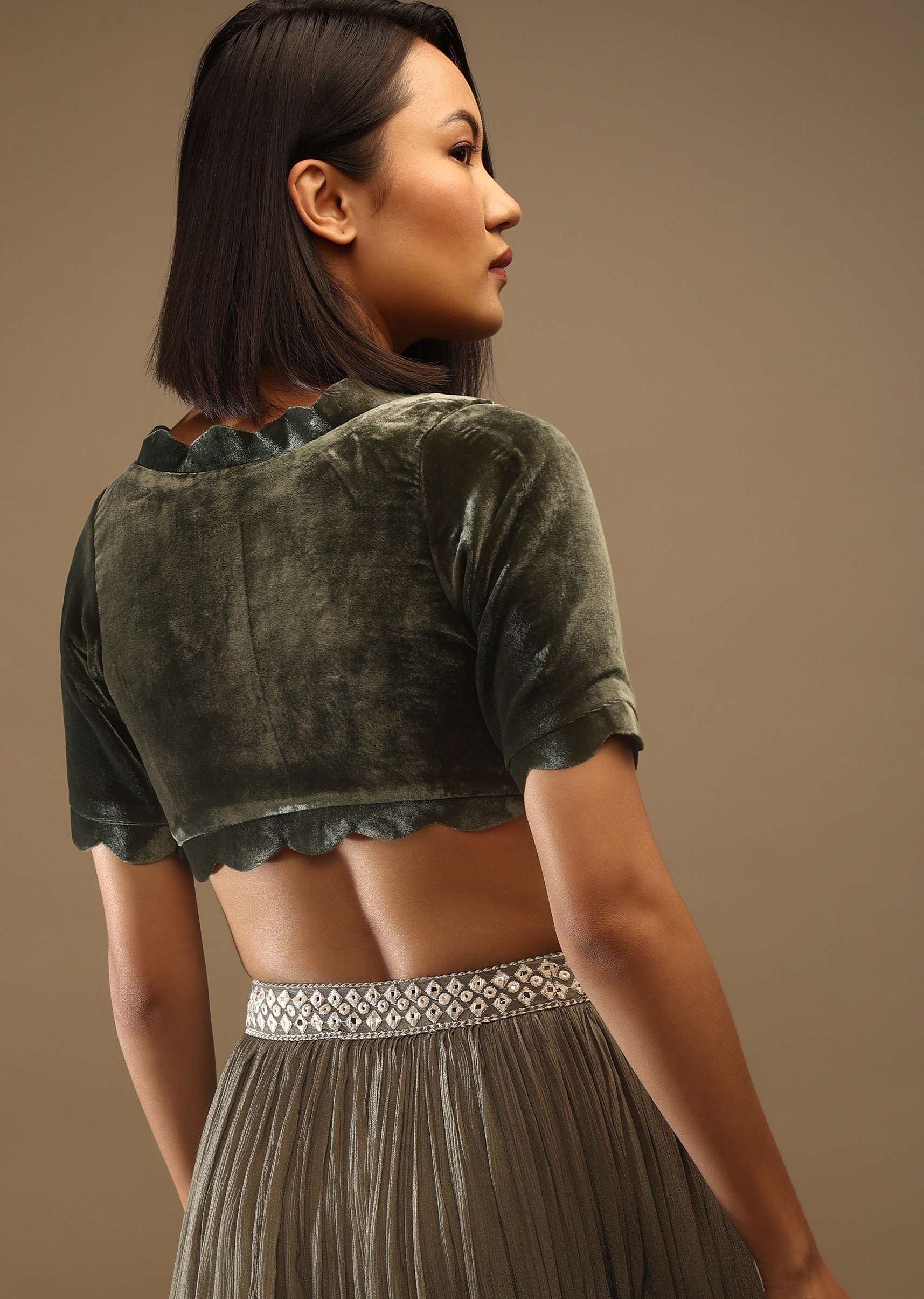 Forest Night Velvet Blouse In A Scalloped Neckline With A Tie-Up Tassel Dori - Image 2