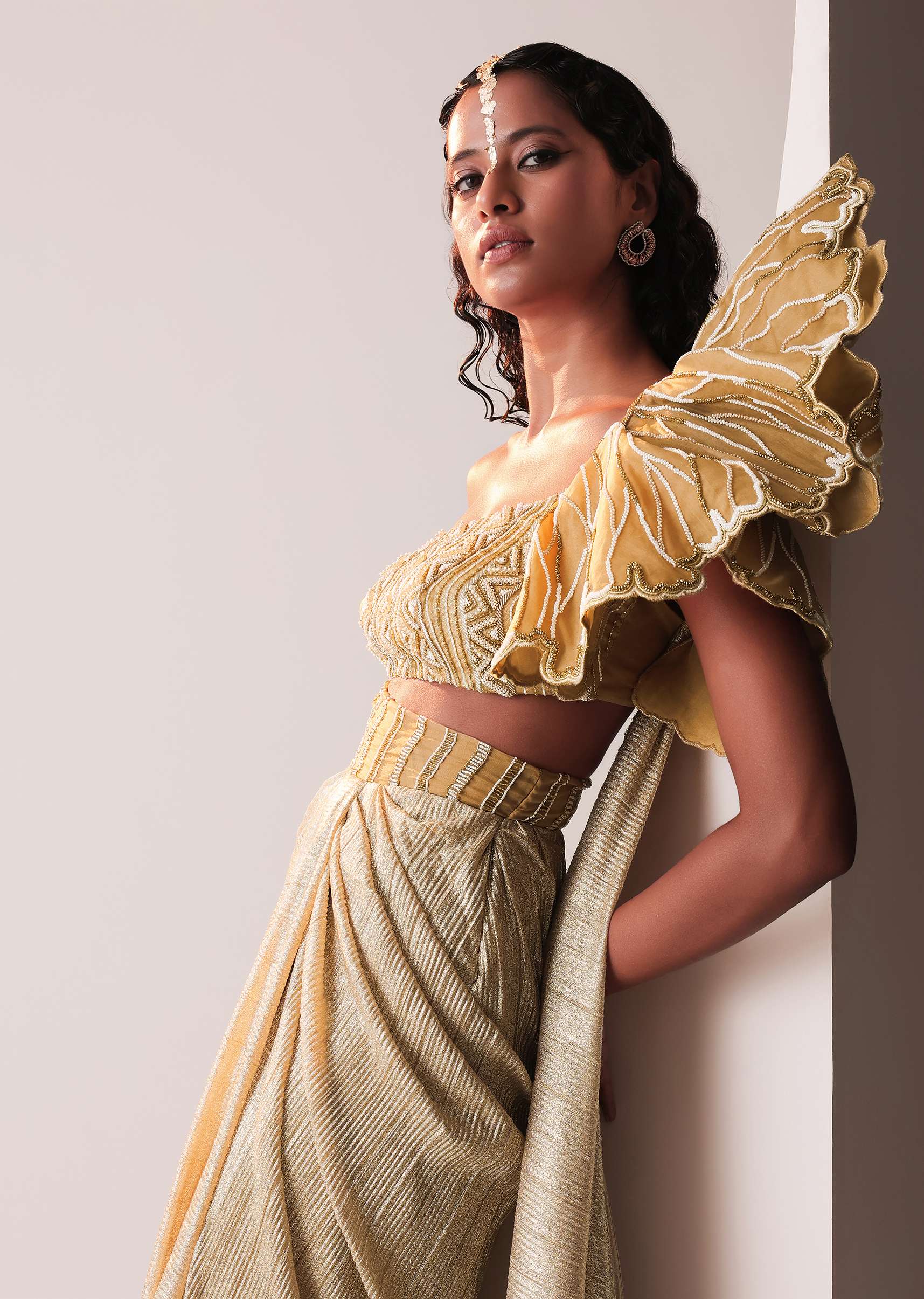 Glam Gold Gown In Knit Strechable Fabric With Embroidery - Image 7