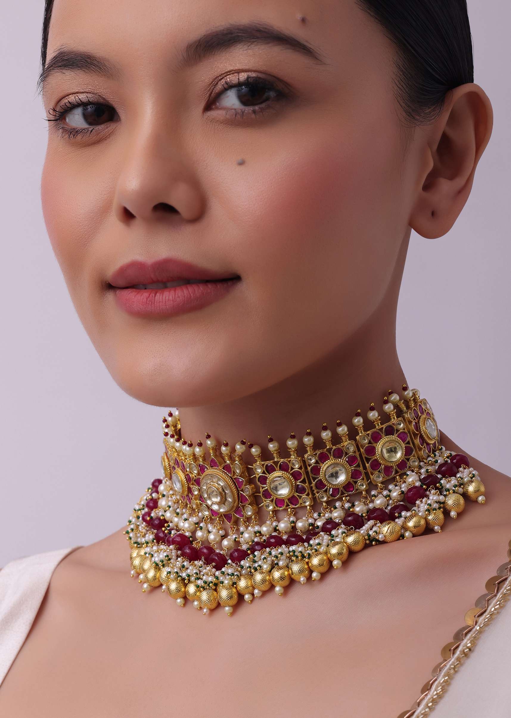 Gold Finish Choker Set With Red Meenakari In Mix Metal - Image 6