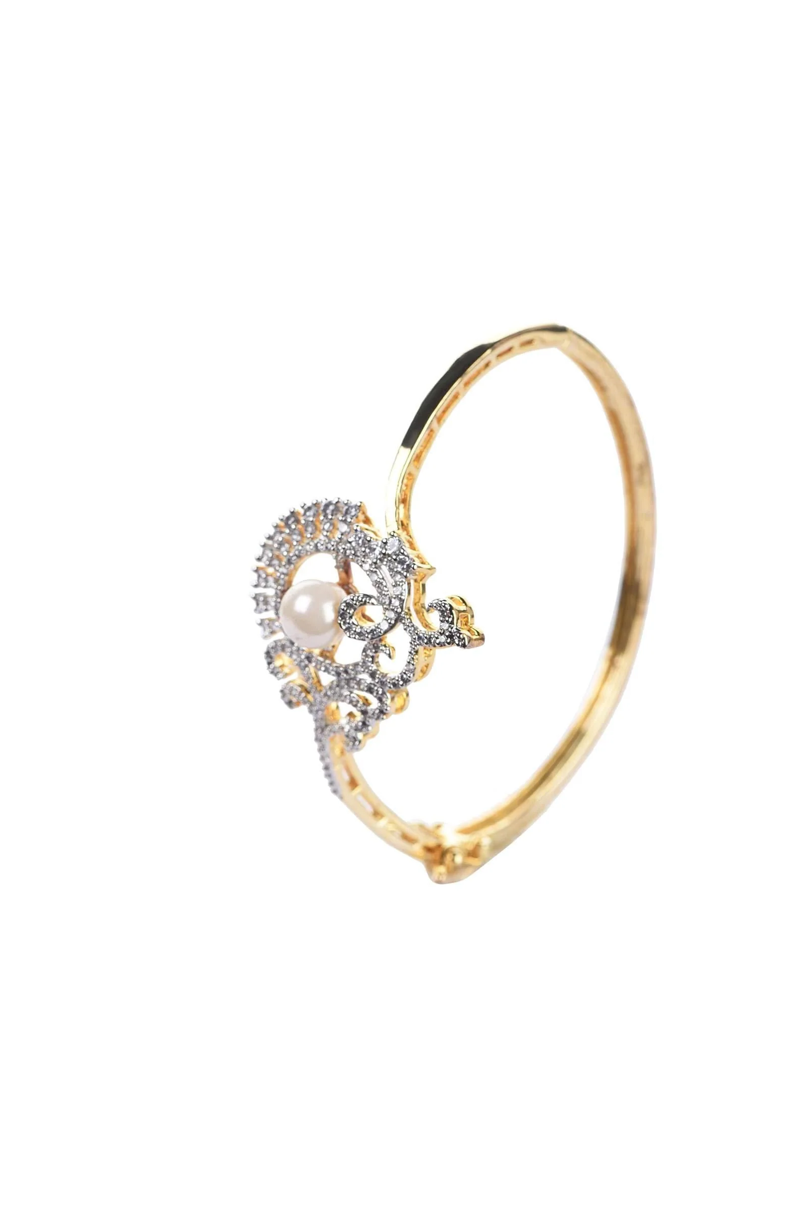 Gold Finish Openable Bracelet In Mix Metal With Faux Diamonds - Image 4